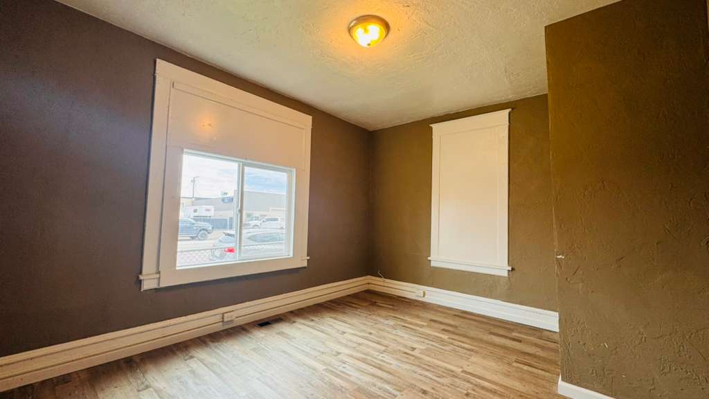 602 2nd Avenue S Property Photo 11