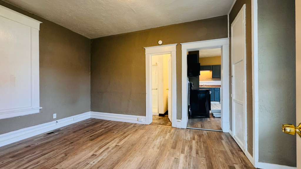 602 2nd Avenue S Property Photo 12