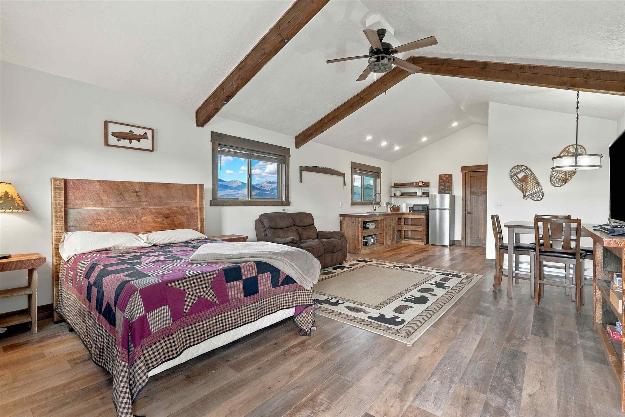 2015 View Lane Property Photo 34