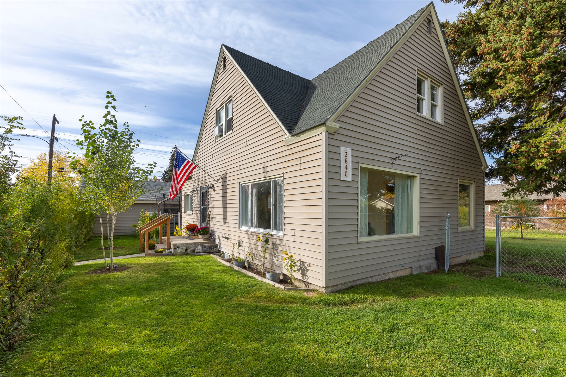 2840 Floral Boulevard Property Photo 9