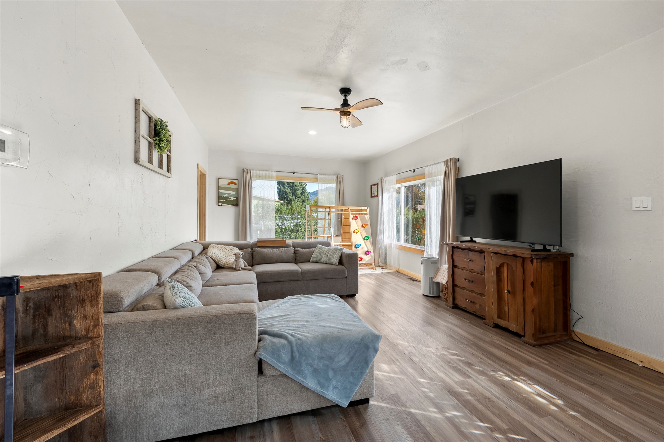 2840 Floral Boulevard Property Photo 22