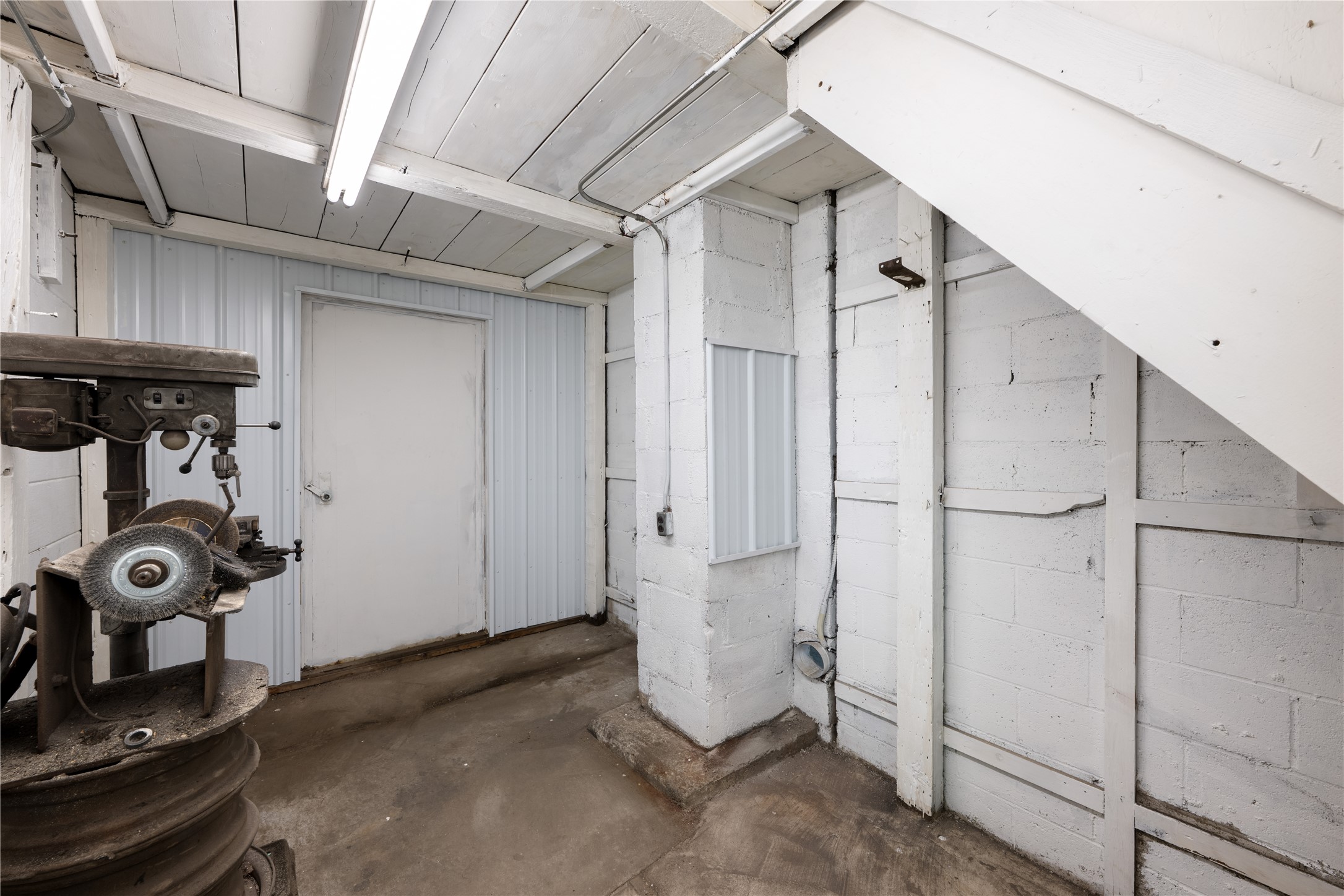 701 E Park Avenue Property Photo 25