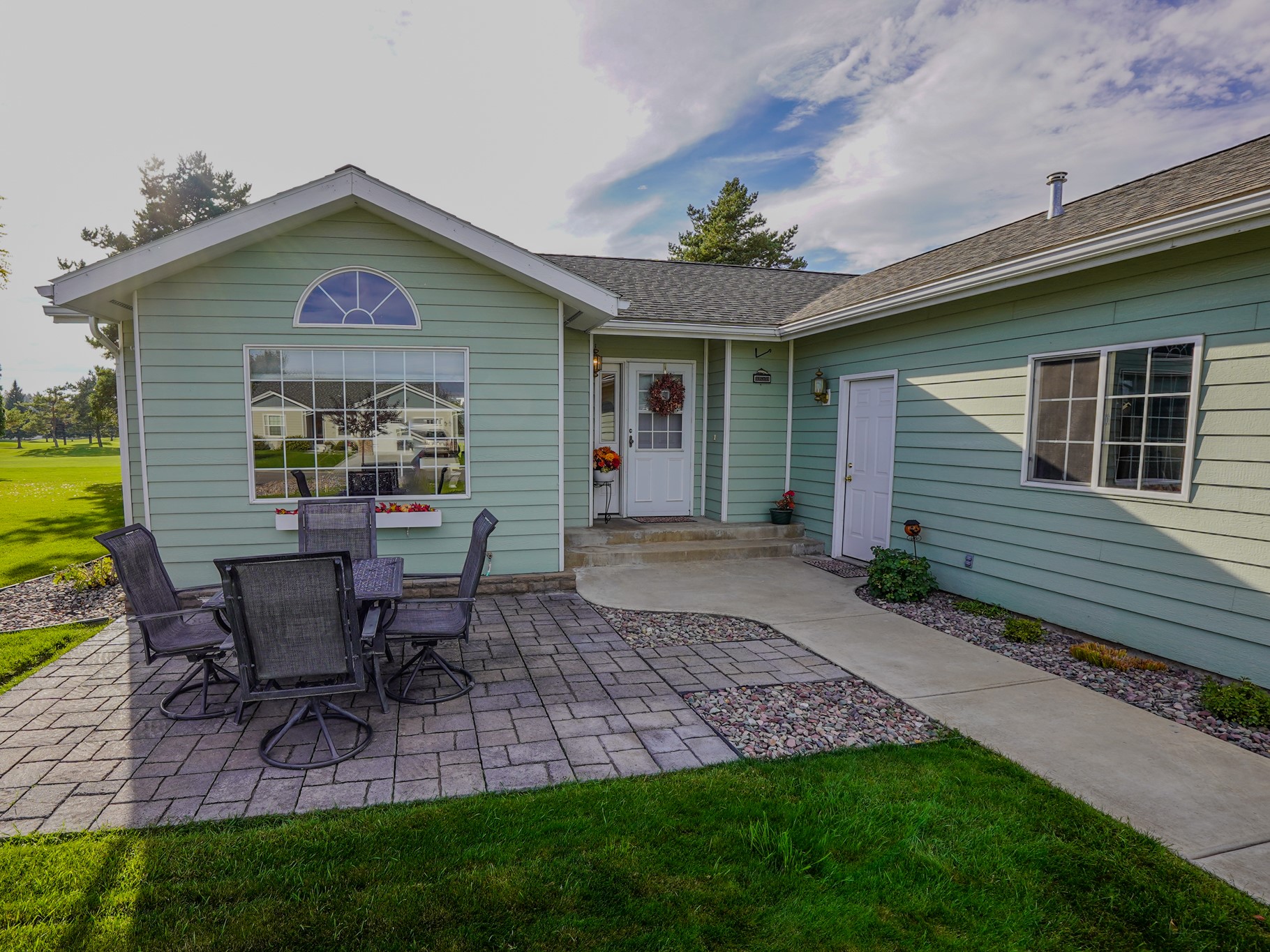 80 E Nicklaus Avenue Property Photo 3