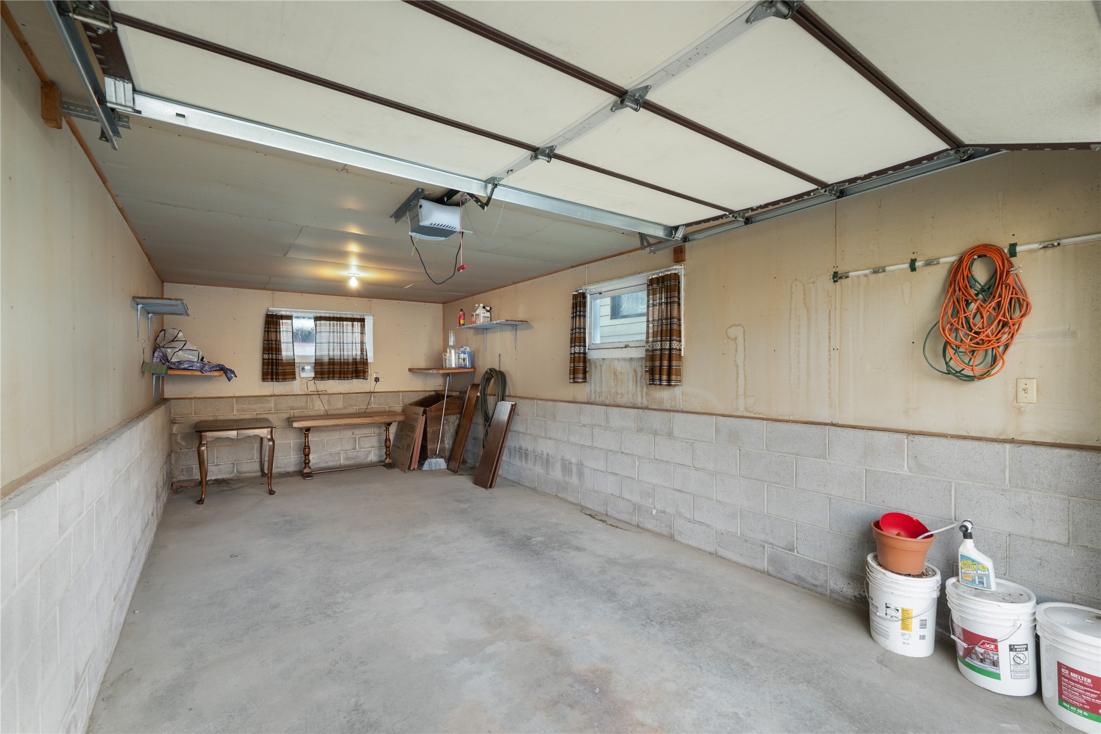 109 W 6th Street Property Photo 49