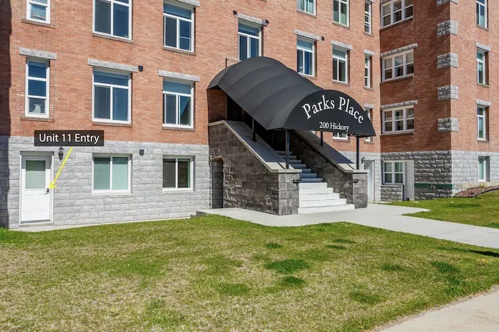 200 Hickory Street 11 Property Photo 16