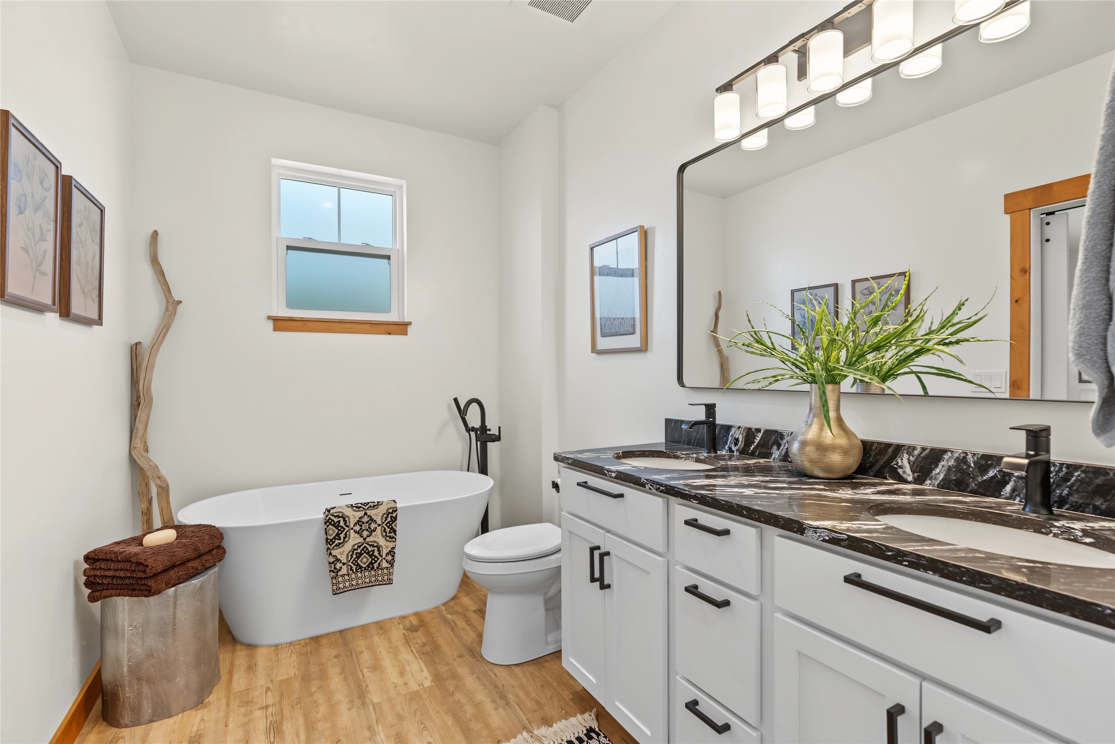 710 August Way Property Photo 22