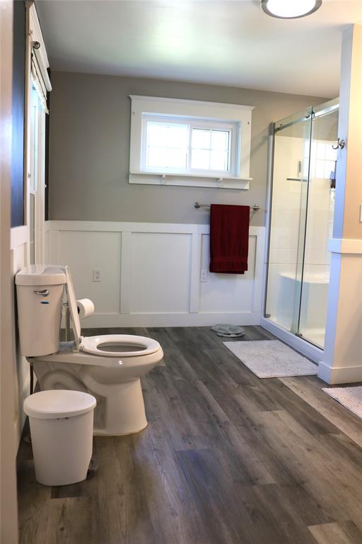 429 Illinois Avenue Property Photo 11