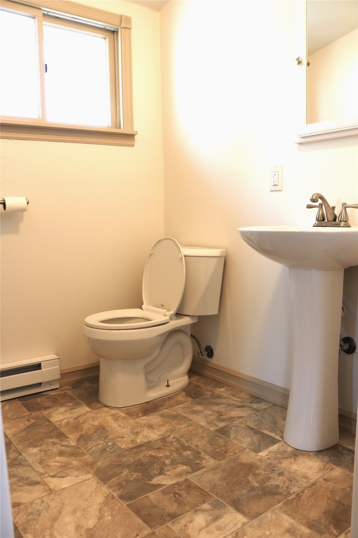 429 Illinois Avenue Property Photo 25
