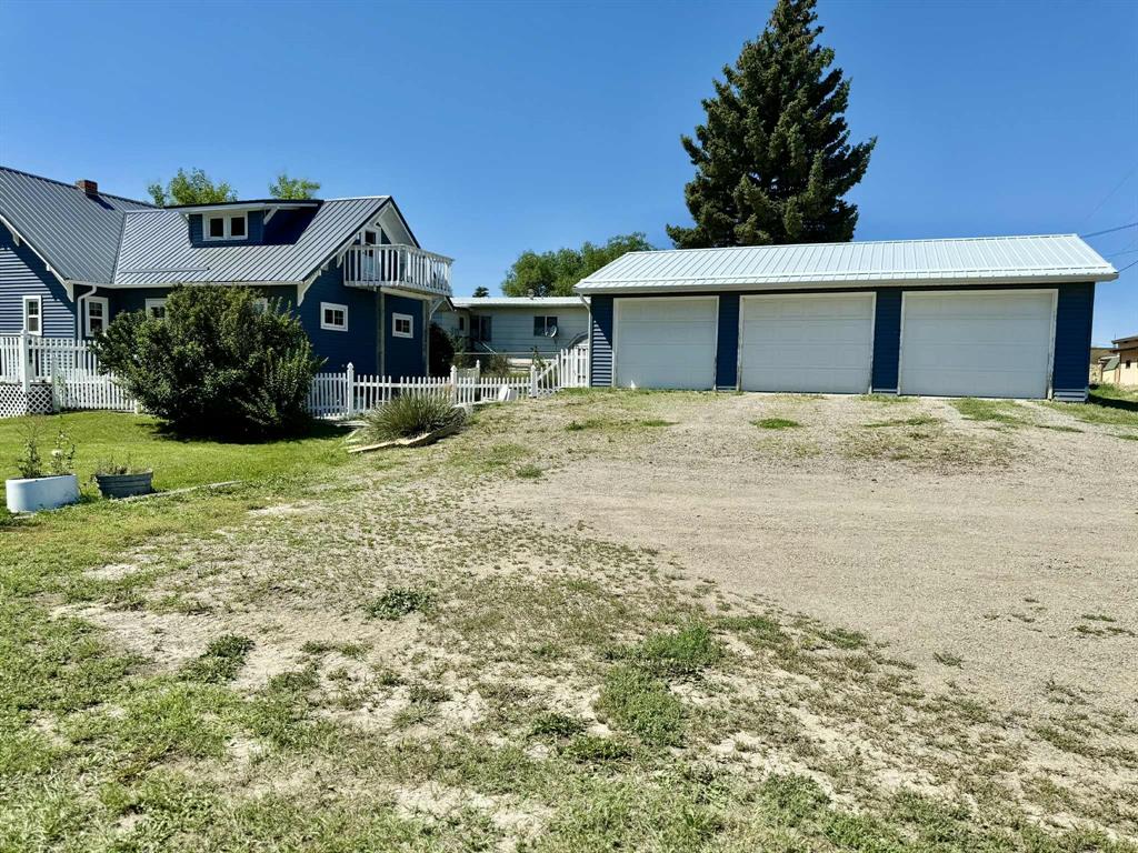 429 Illinois Avenue Property Photo 32