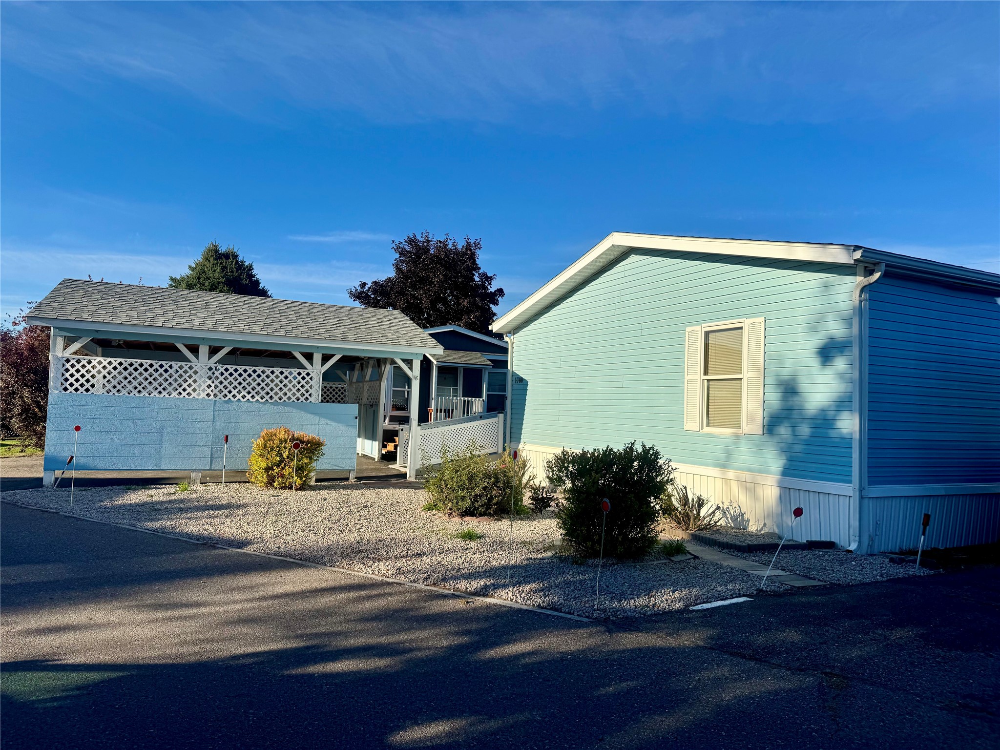 1700 Dukes Avenue Property Photo 1
