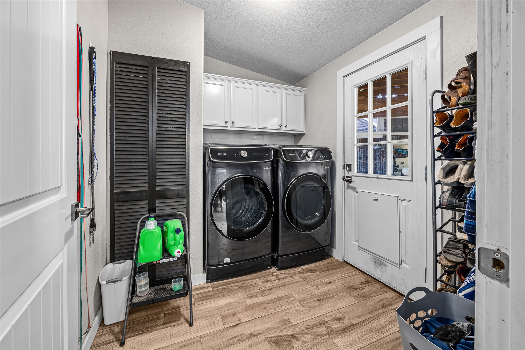9806 Wheatgrass Lane Property Photo 11