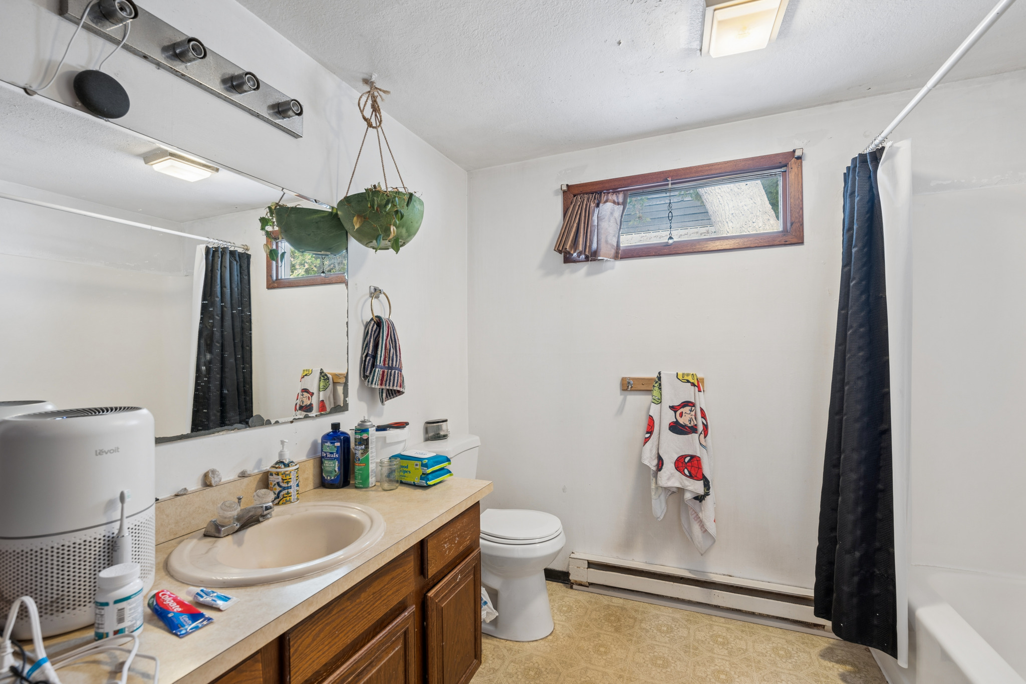 535/537 10th Avenue W Property Photo 10