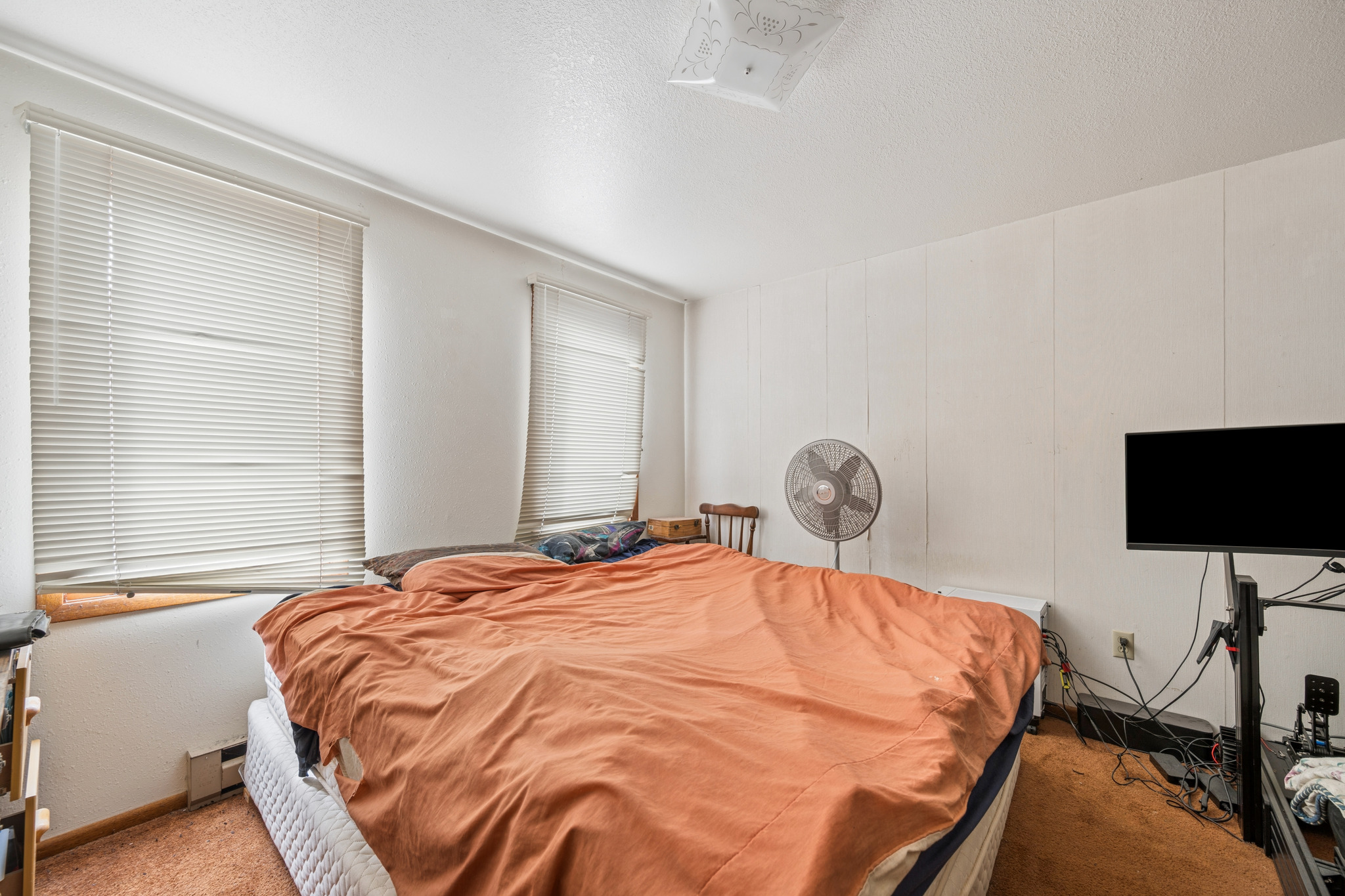 535/537 10th Avenue W Property Photo 15