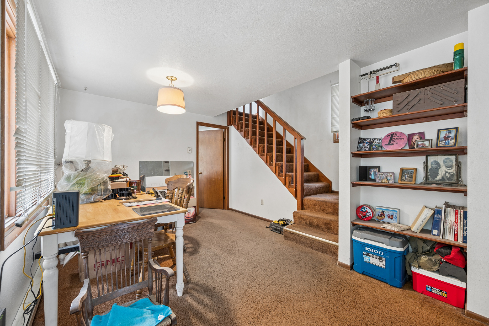 535/537 10th Avenue W Property Photo 17
