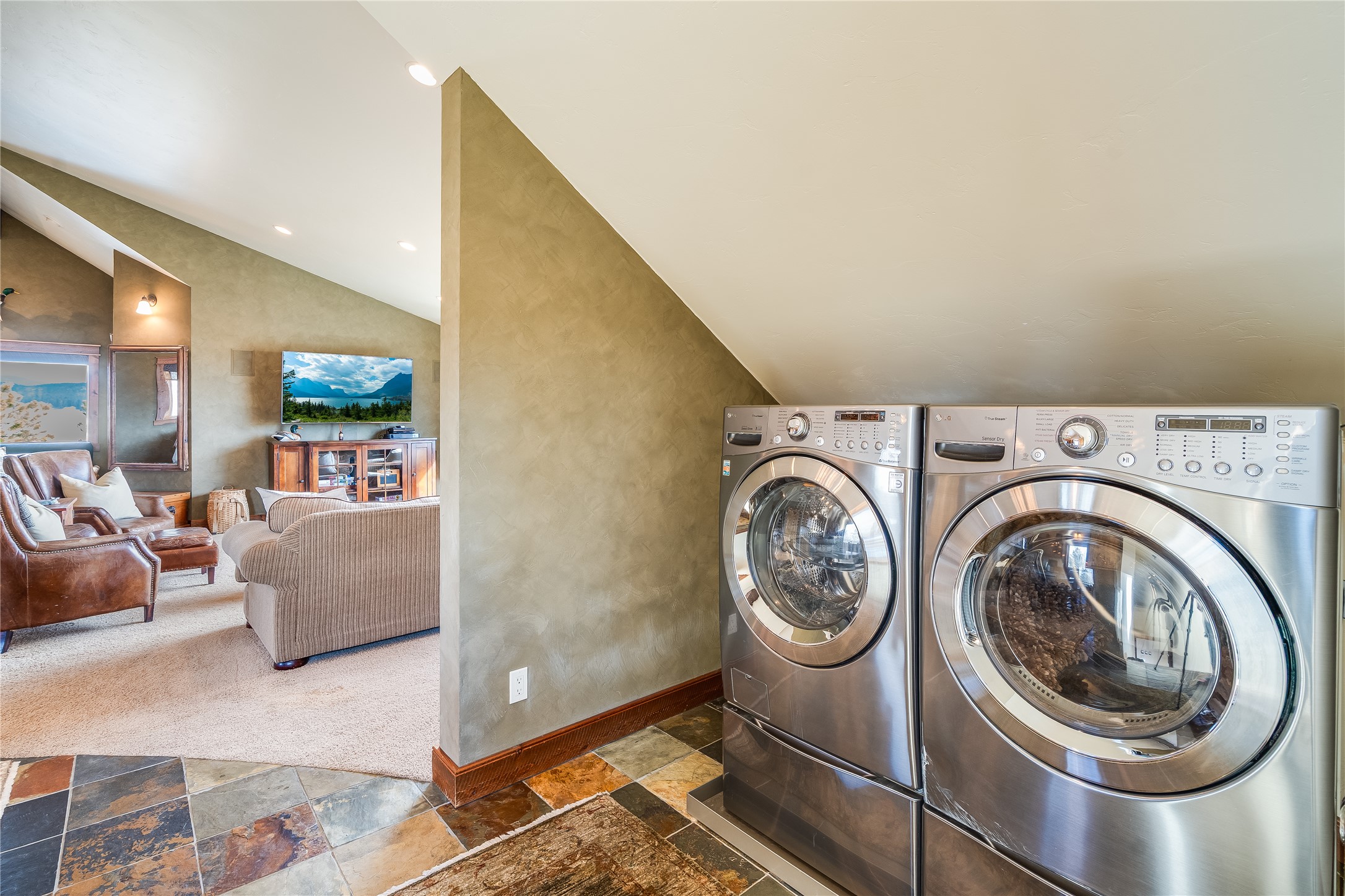 1212 Spring Prairie Ranch Road Property Photo 94