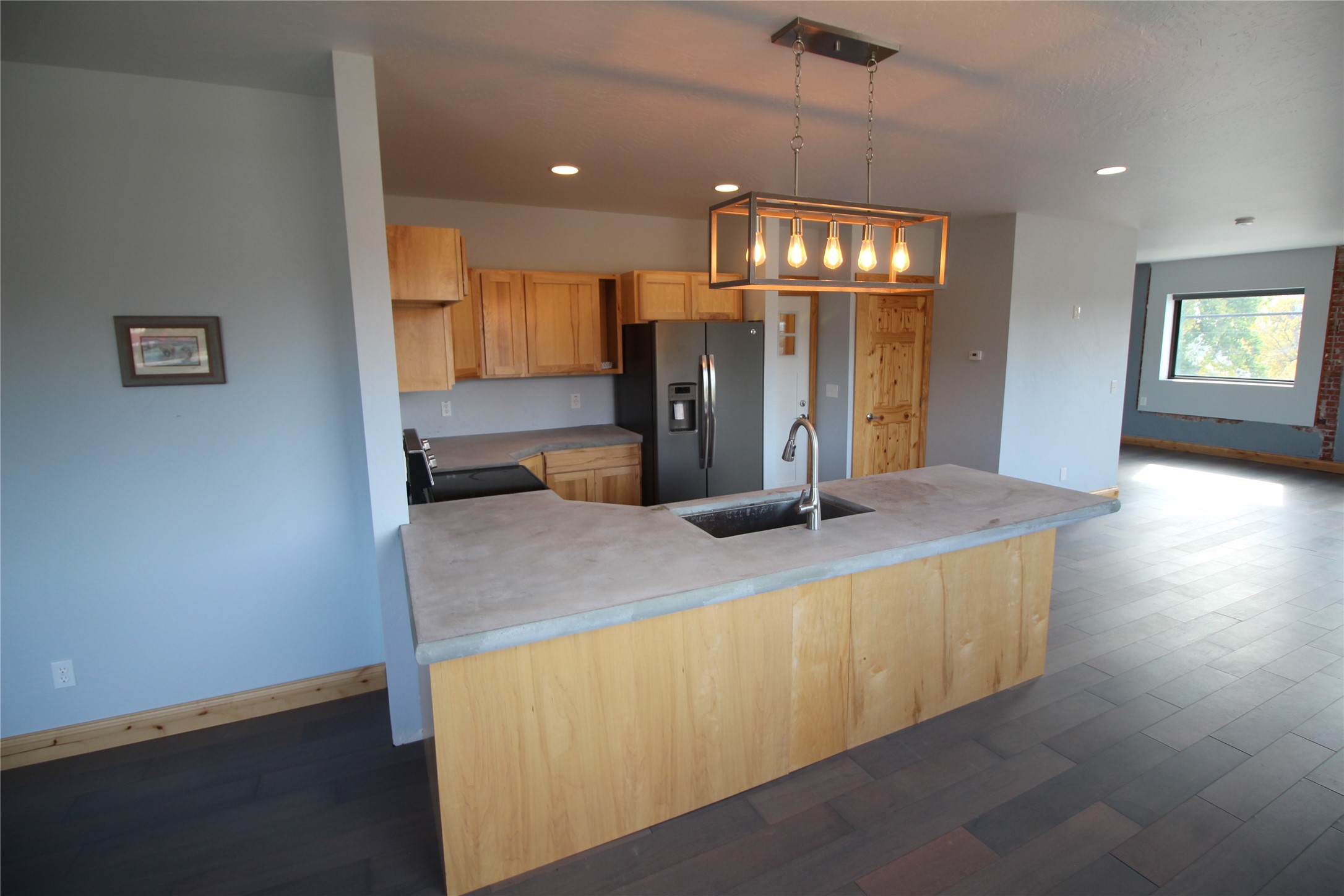 1 Central Avenue E Property Photo 9