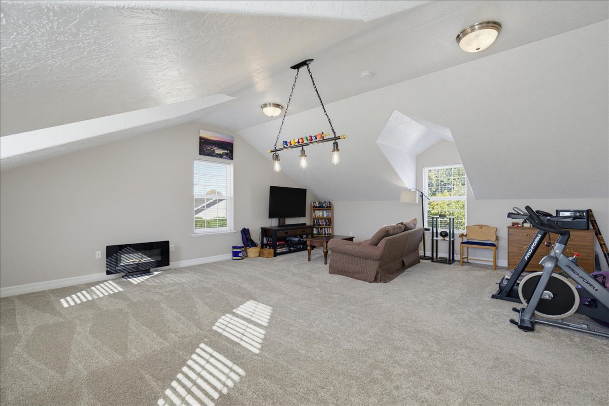 4713 7th Avenue N Property Photo 19