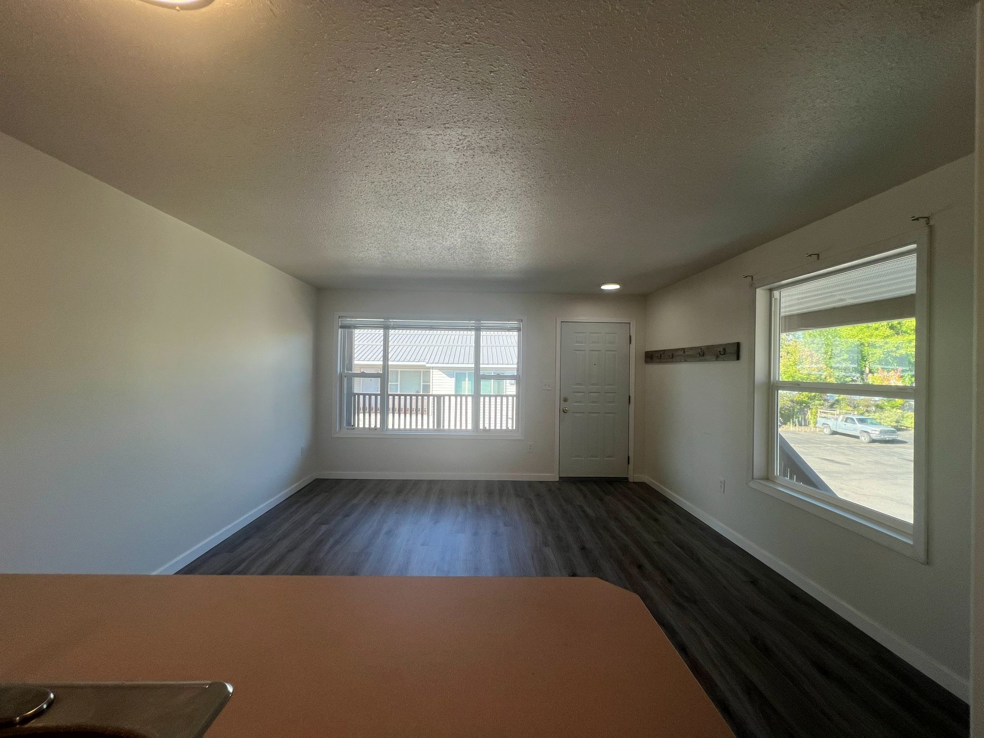 121 Iowa Avenue Building 2 (14 Units) Property Photo 24