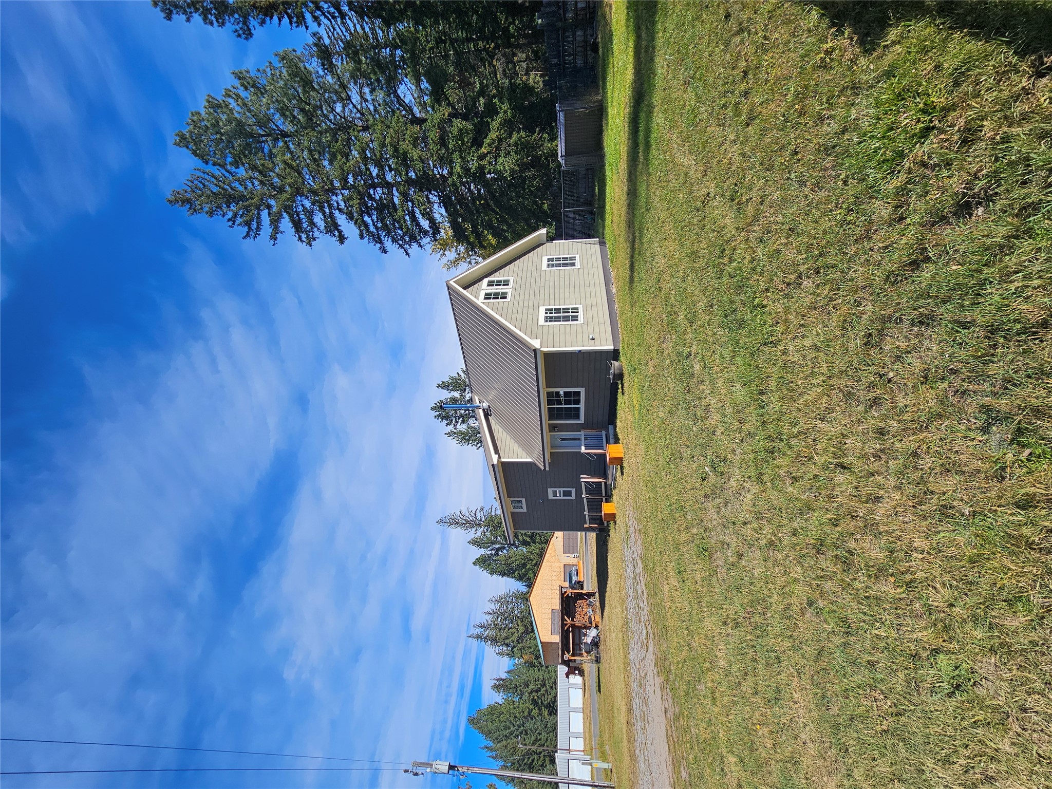 611 2nd Street N Property Photo 1