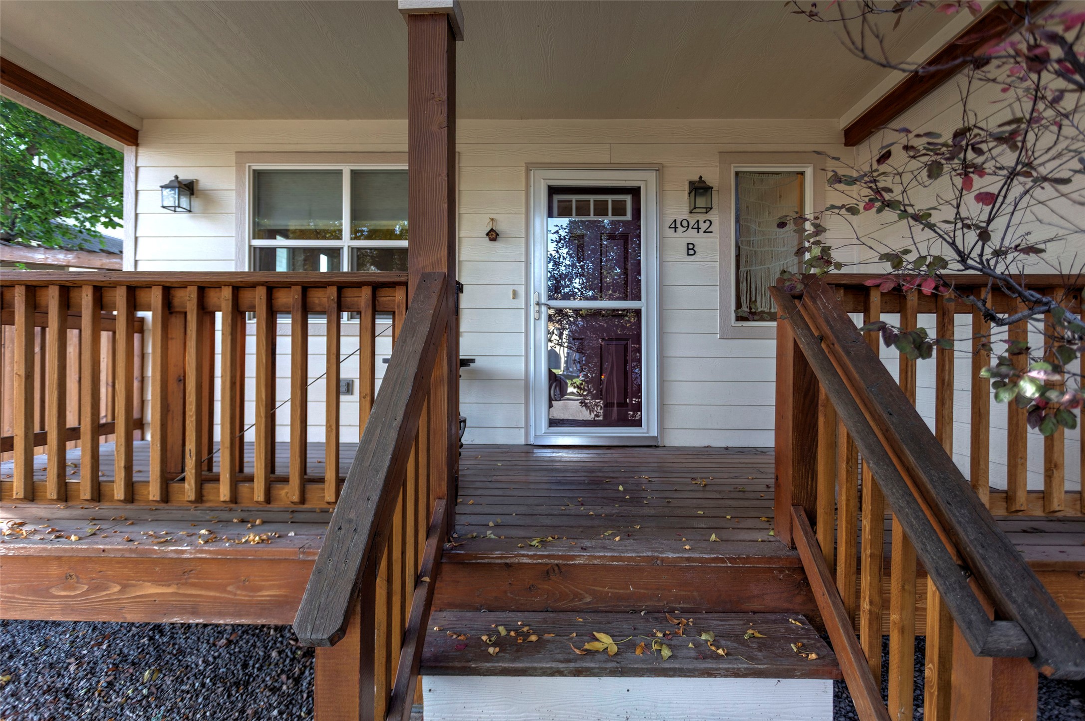 4942 Potter Park Loop B Property Photo 3