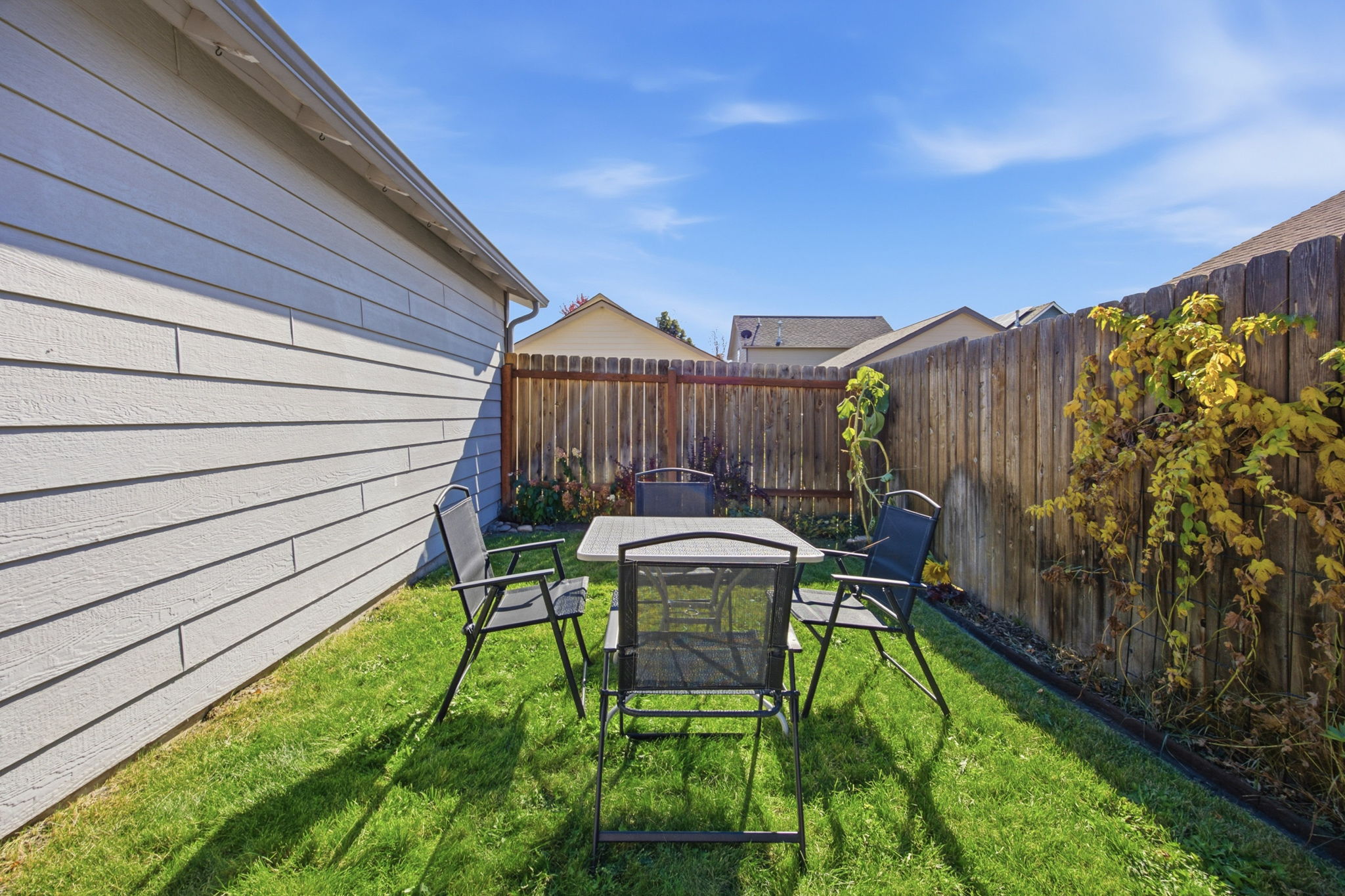 112 Bentley Park Loop Property Photo 36