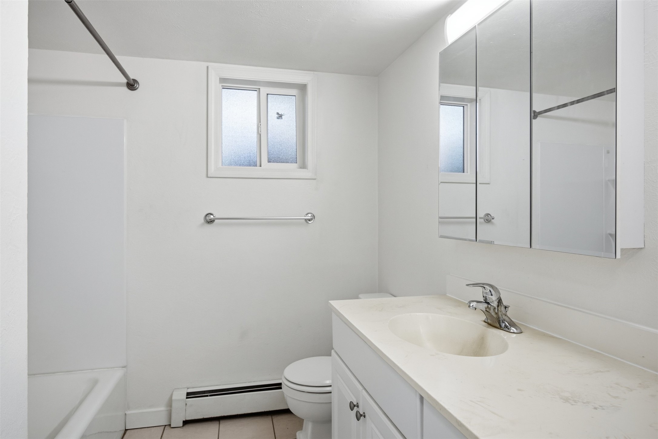 130 W Kent Avenue Property Photo 17