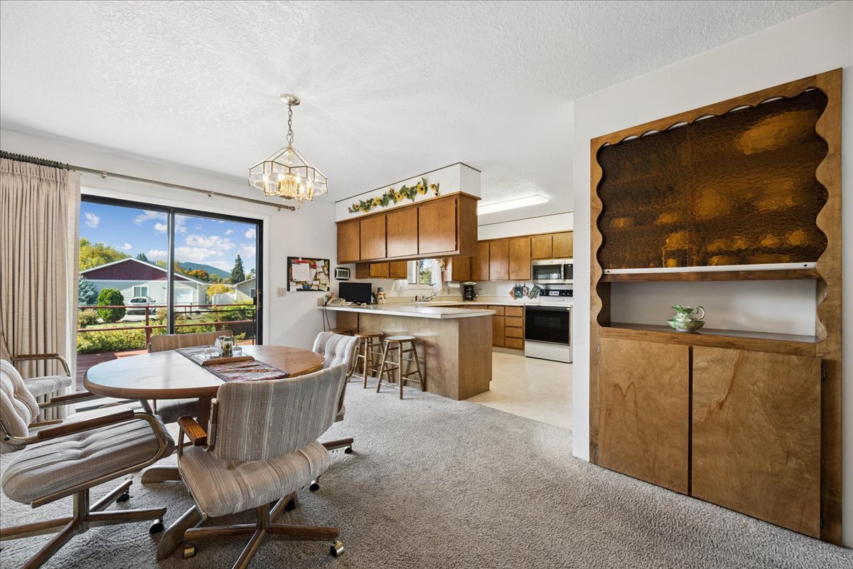1418 Woodland Avenue Property Photo 12