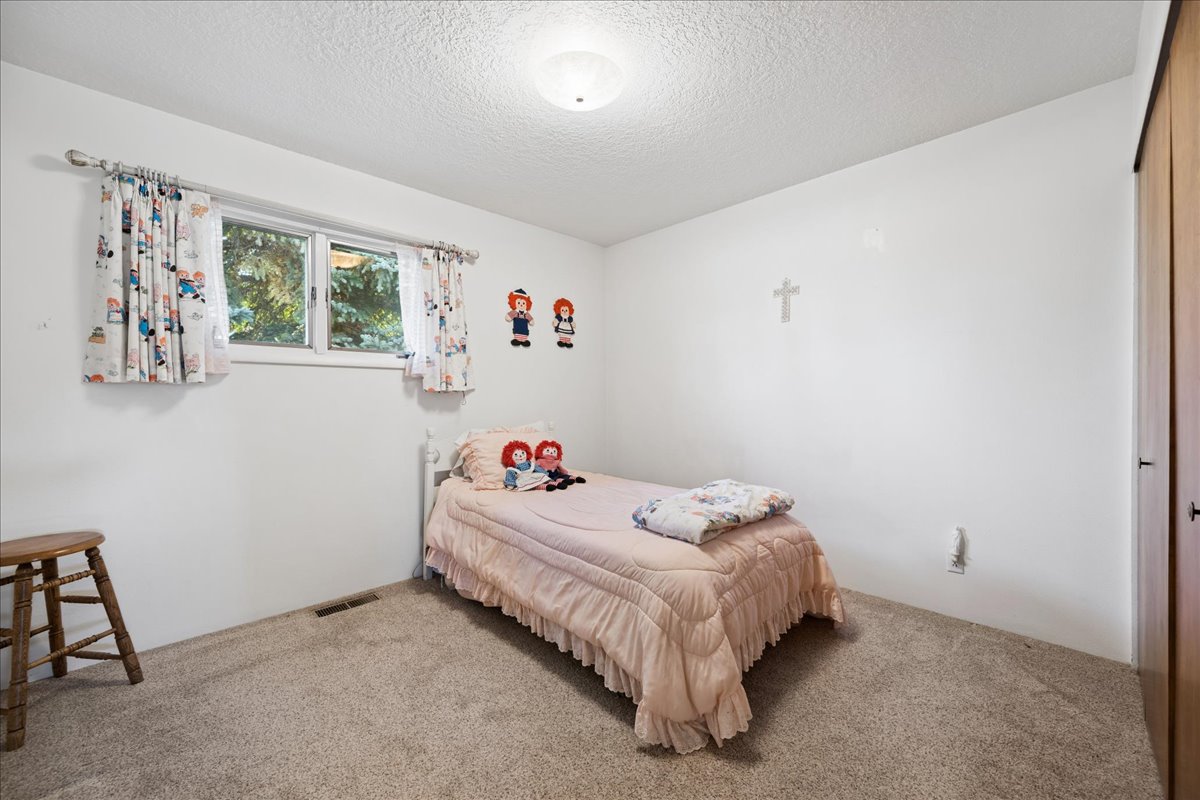 1418 Woodland Avenue Property Photo 23