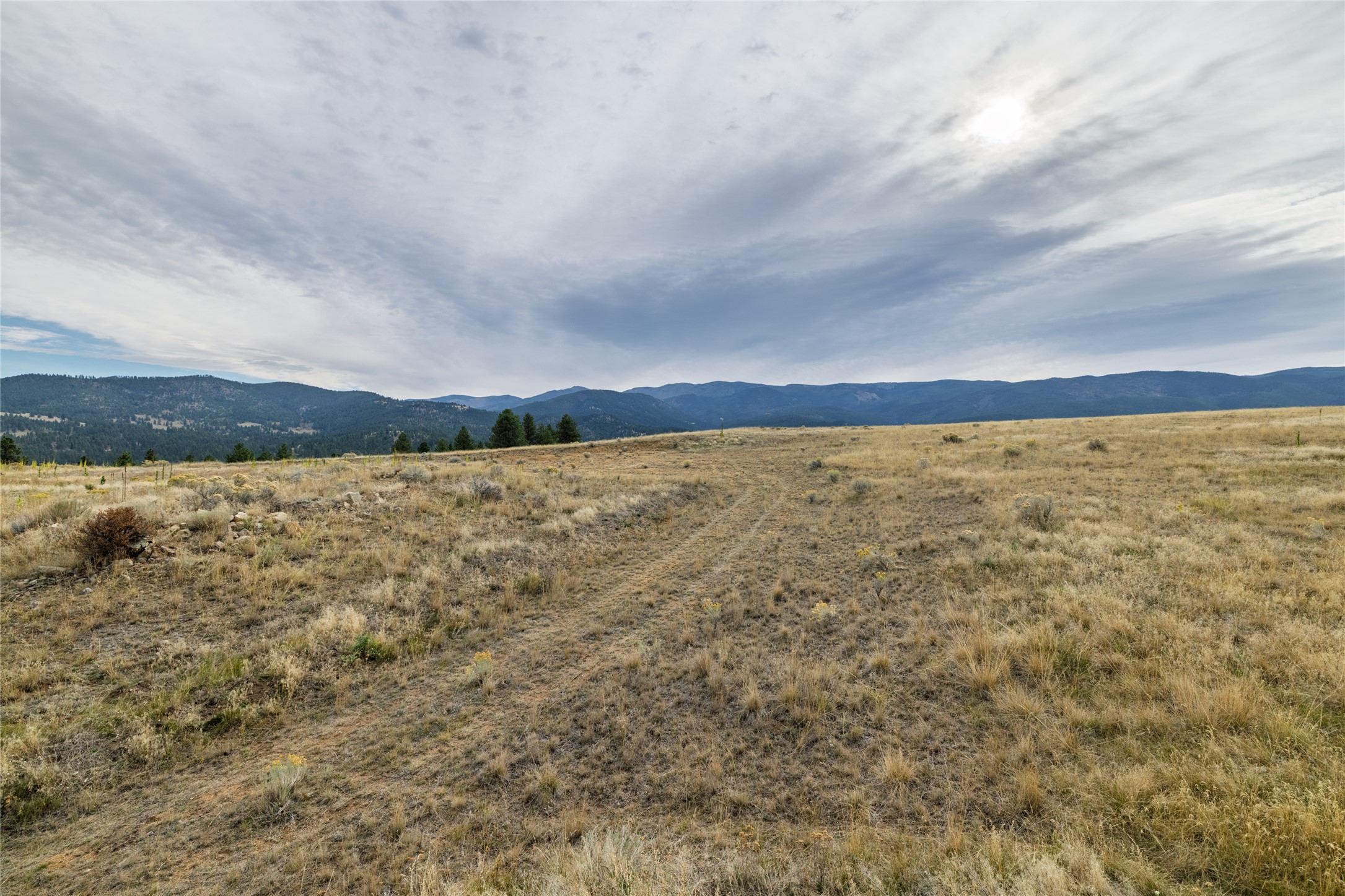 4 Mountain Meadow Road Property Photo 6