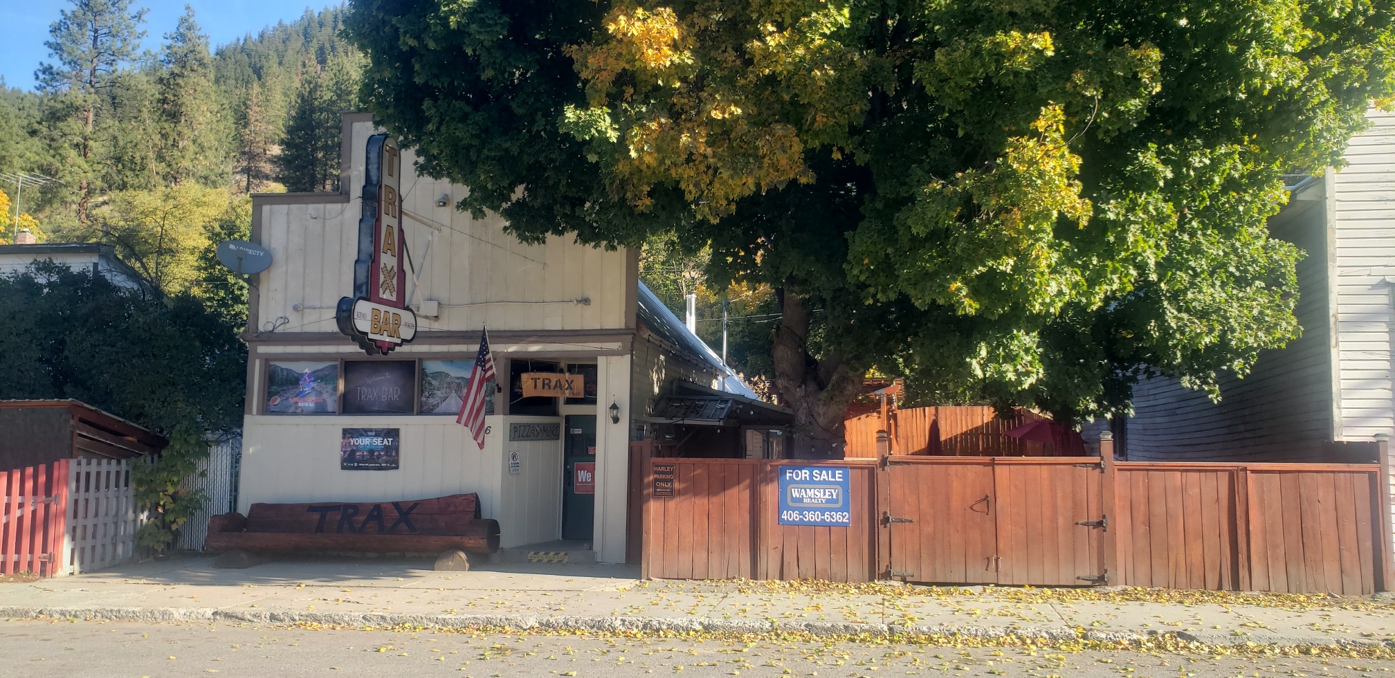 516 Railroad Avenue Property Photo 1