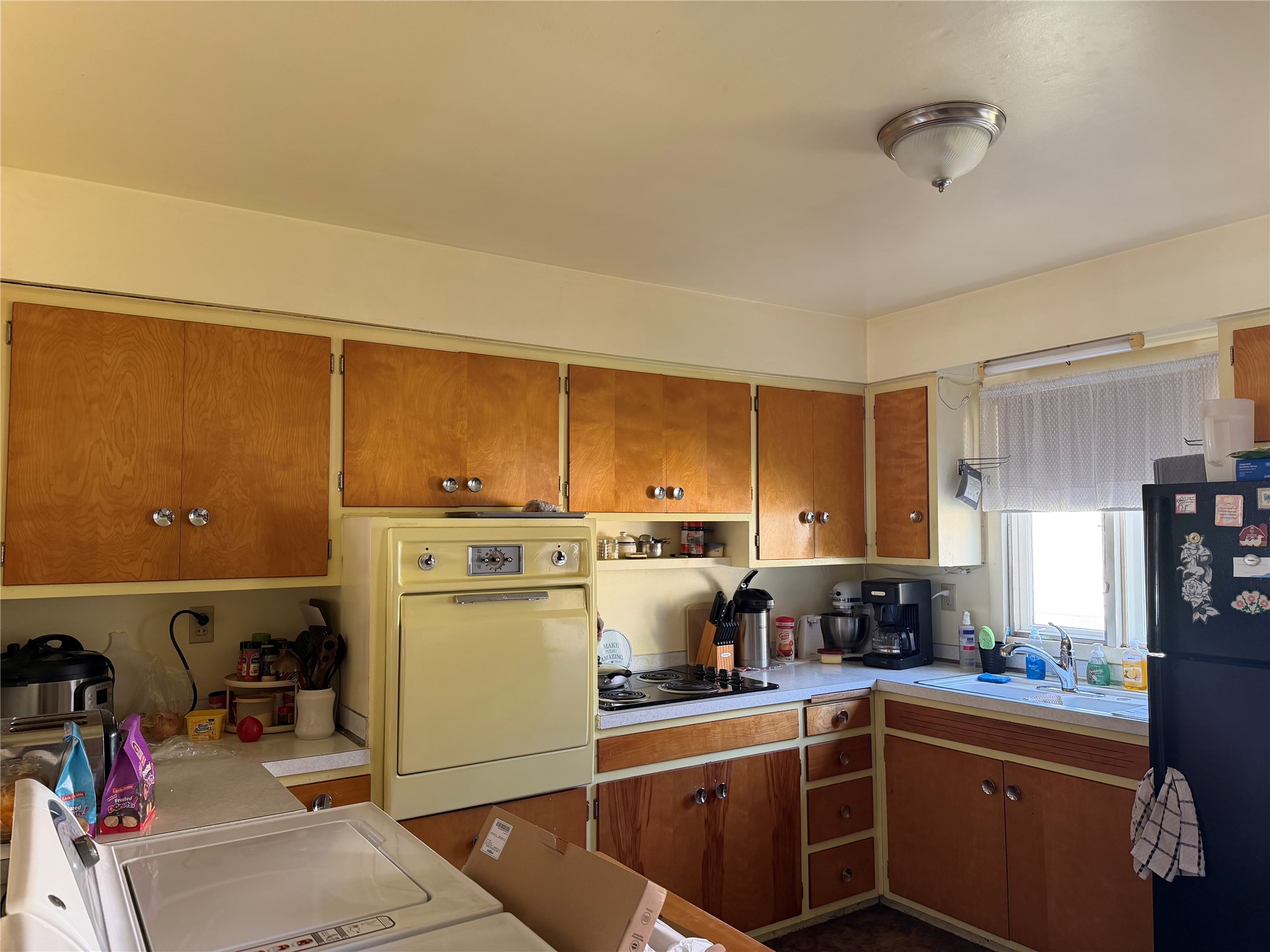2001 Franklin Street Property Photo 5
