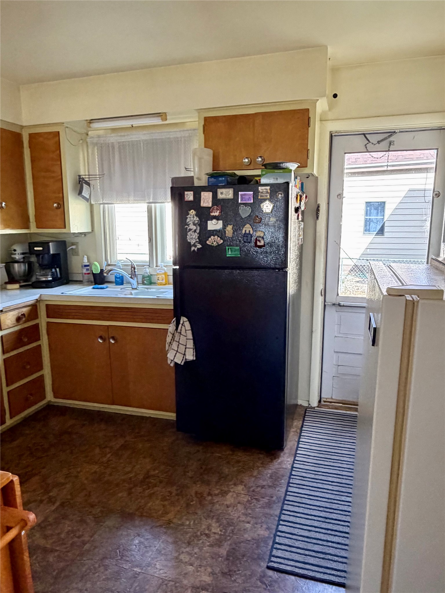 2001 Franklin Street Property Photo 6