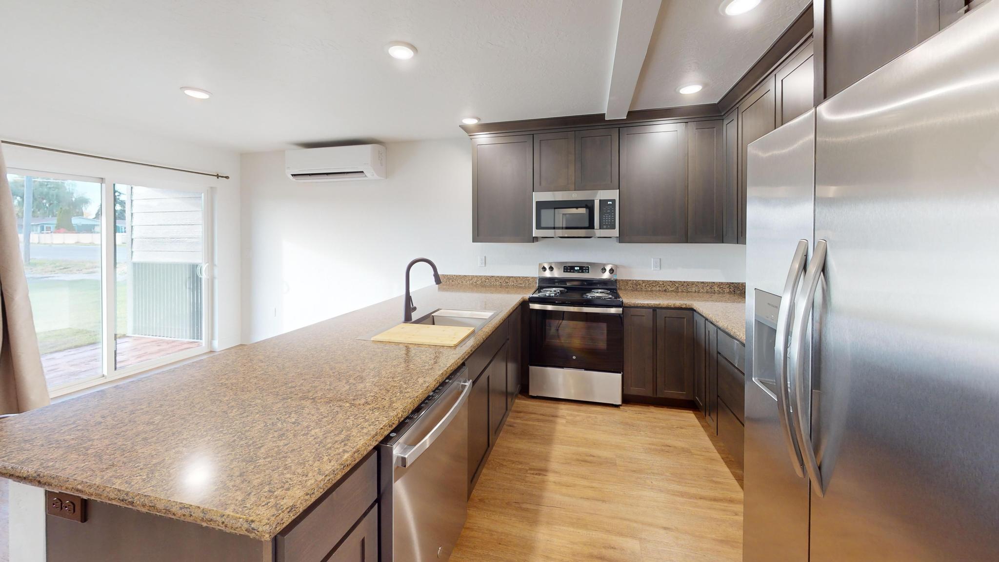 10 9th Avenue Sw A, B C And D Property Photo 11