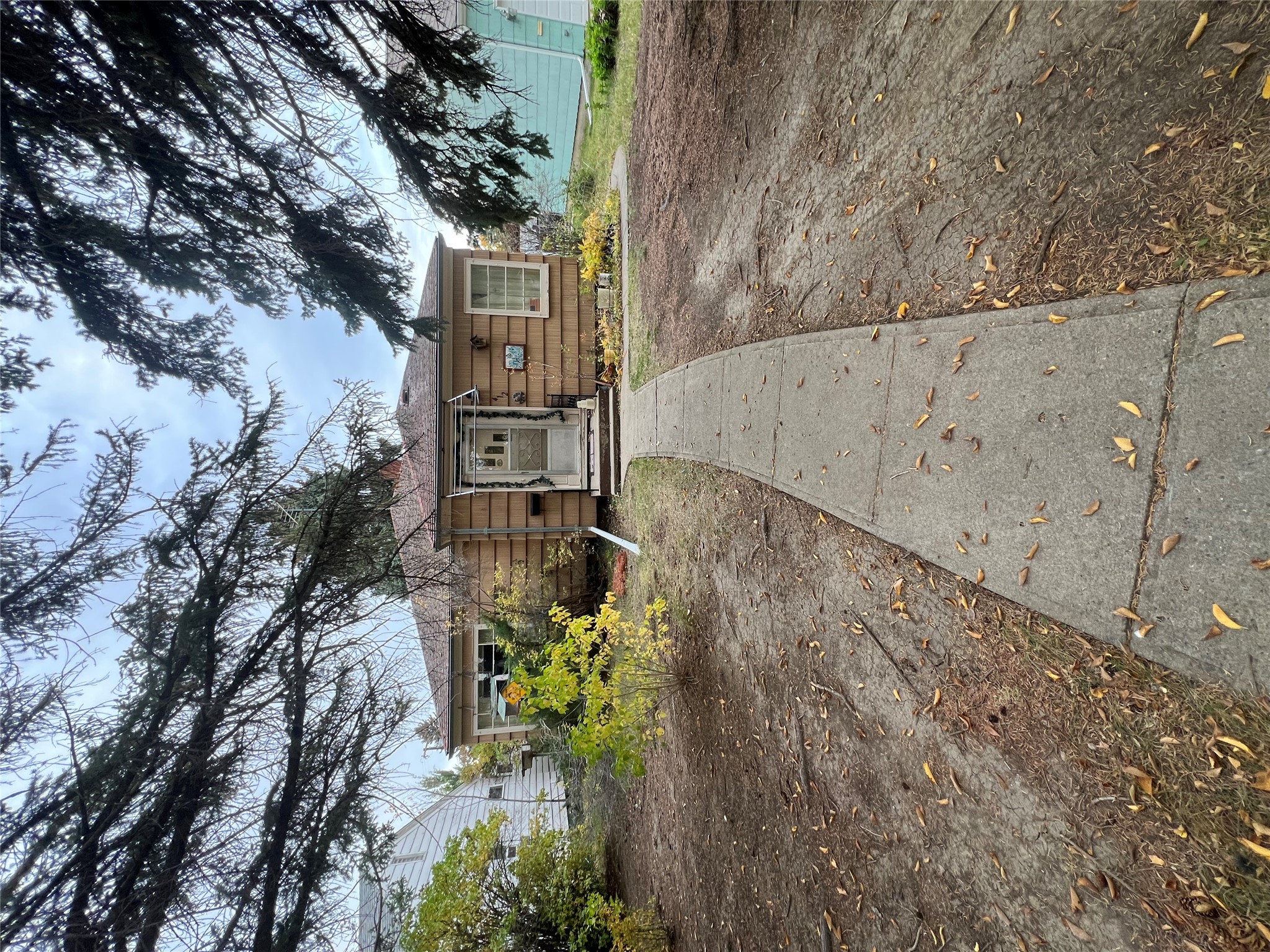 412 S Illinois Street Property Photo 1