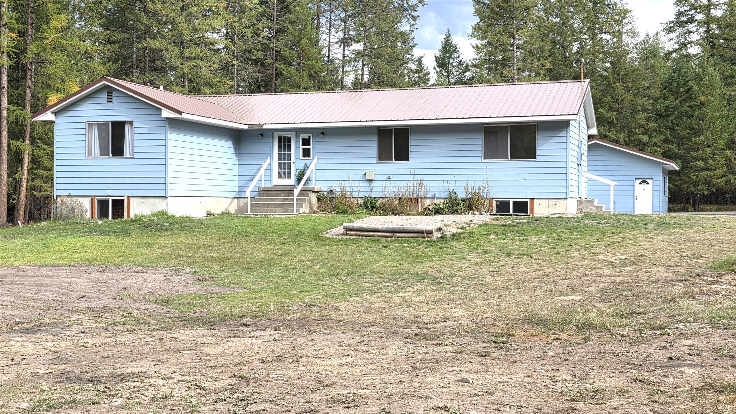 610 Conifer Road Property Photo 1