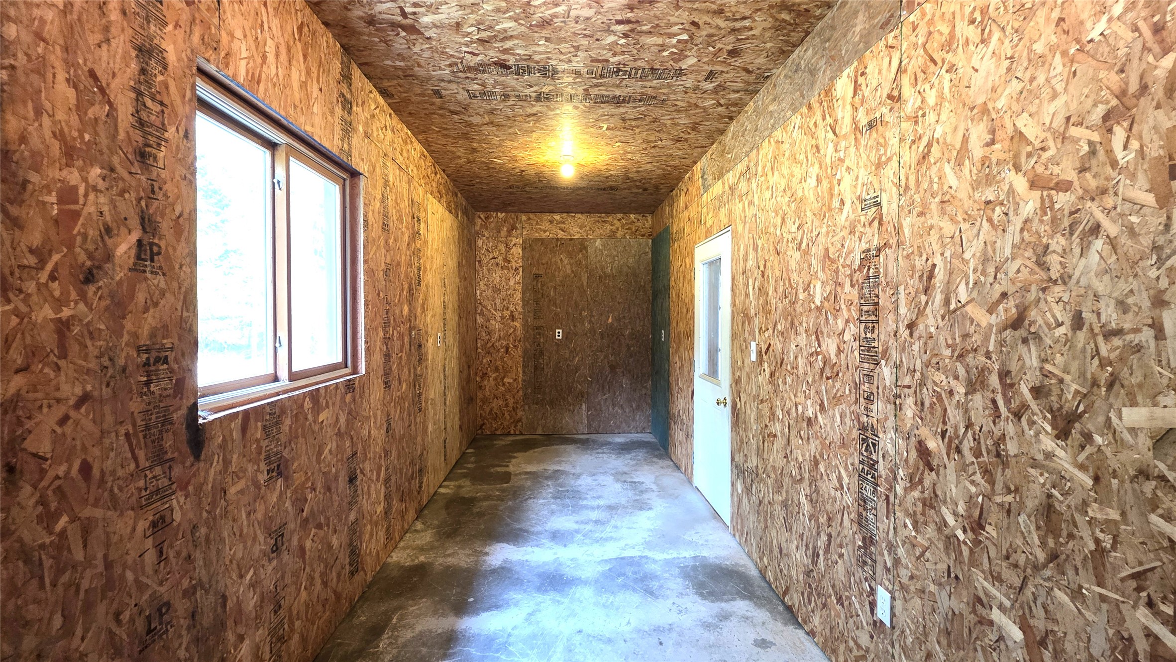 610 Conifer Road Property Photo 8