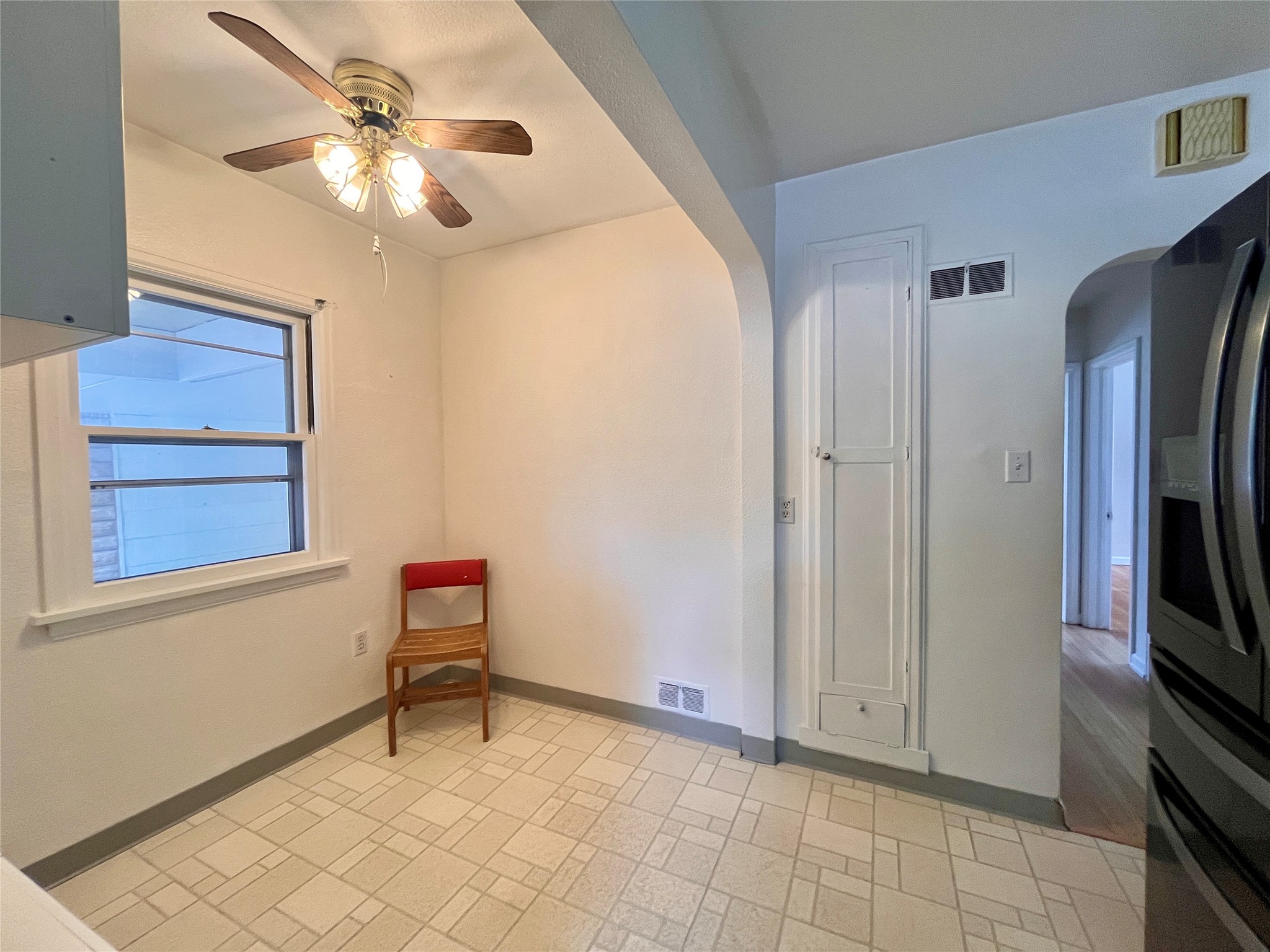 2001 4th Avenue N Property Photo 9