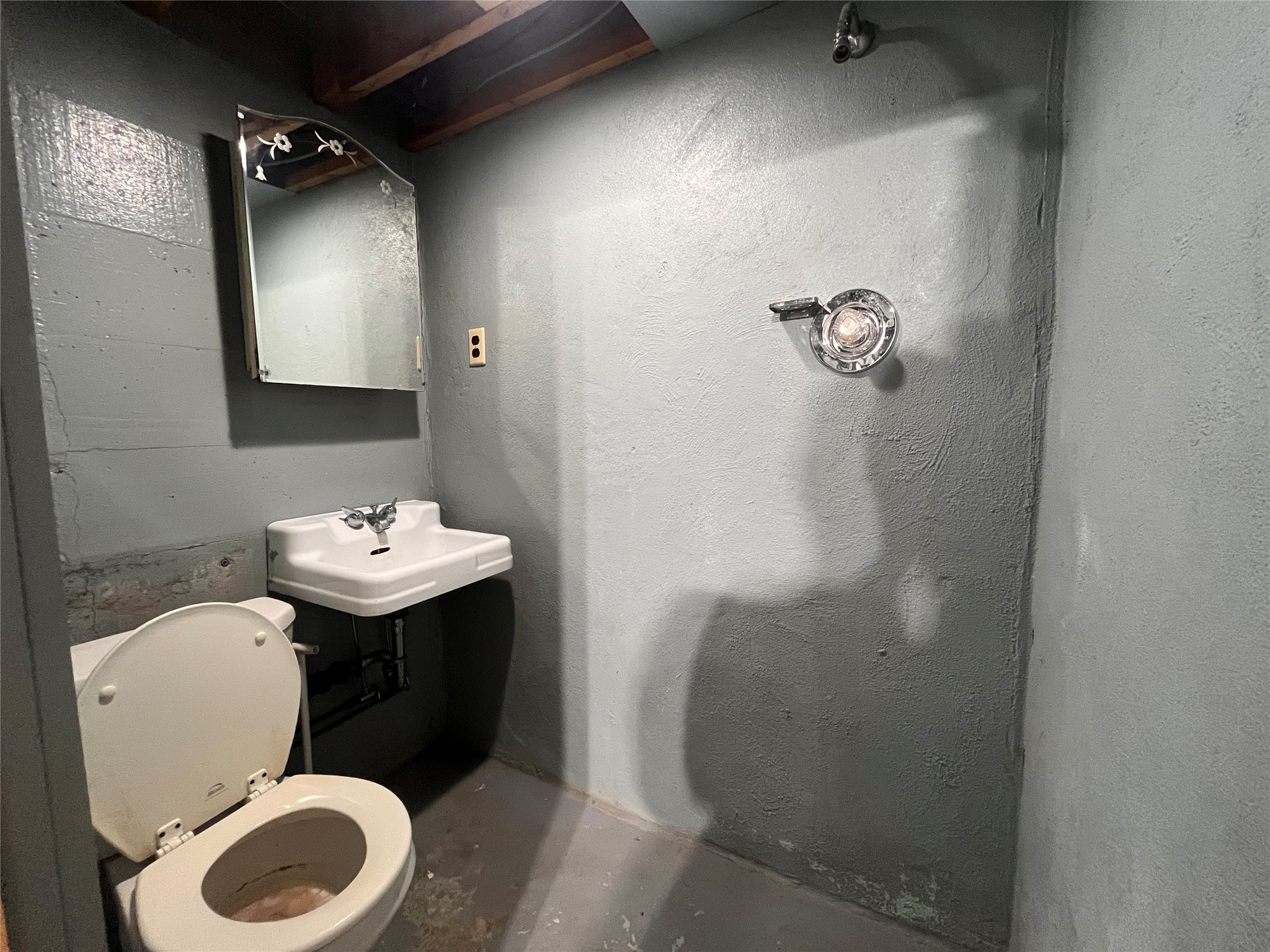 2001 4th Avenue N Property Photo 17