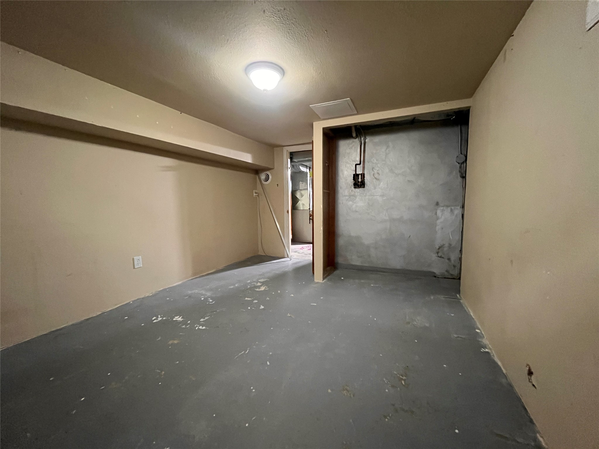 2001 4th Avenue N Property Photo 17