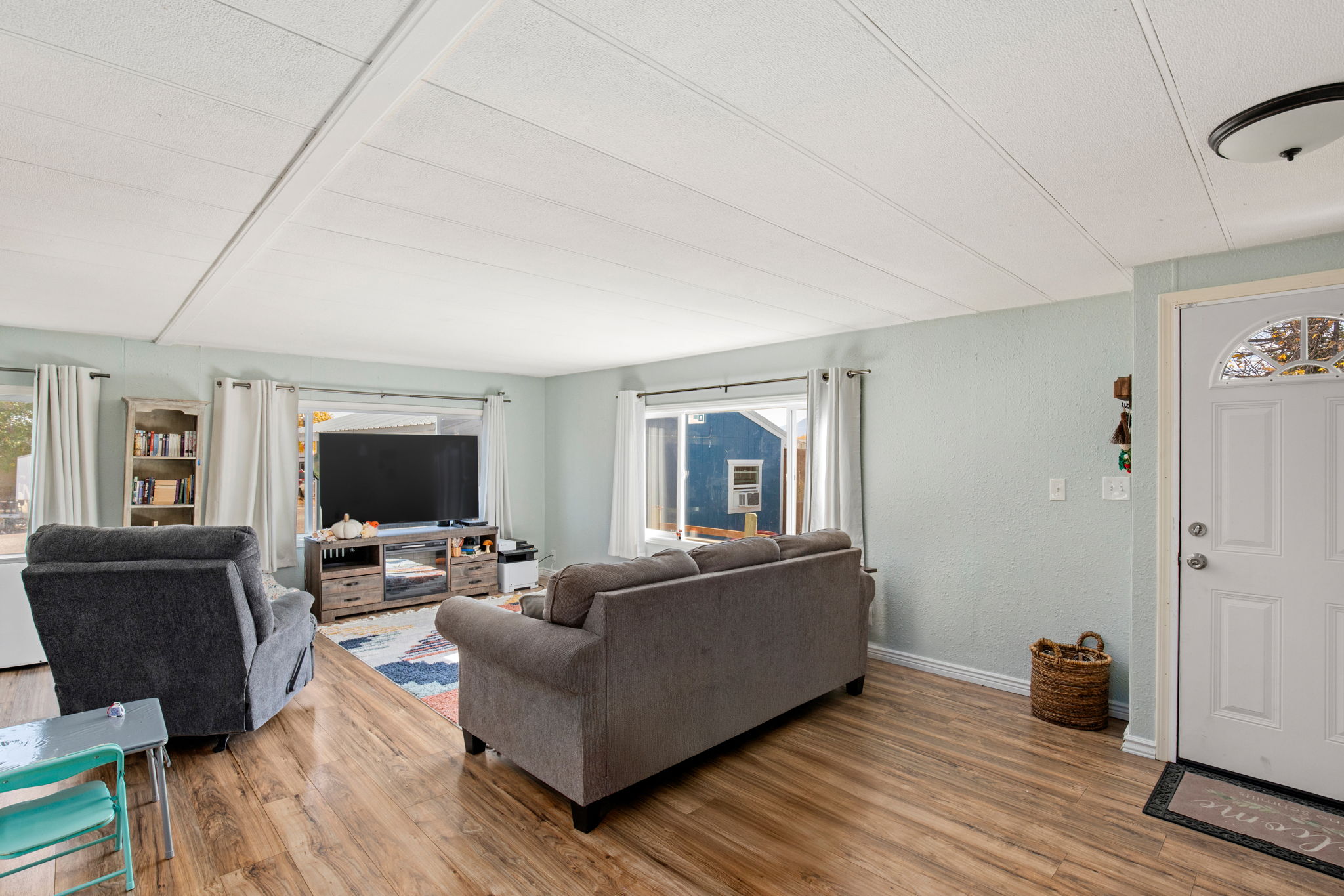 107 4th Street N Property Photo 5