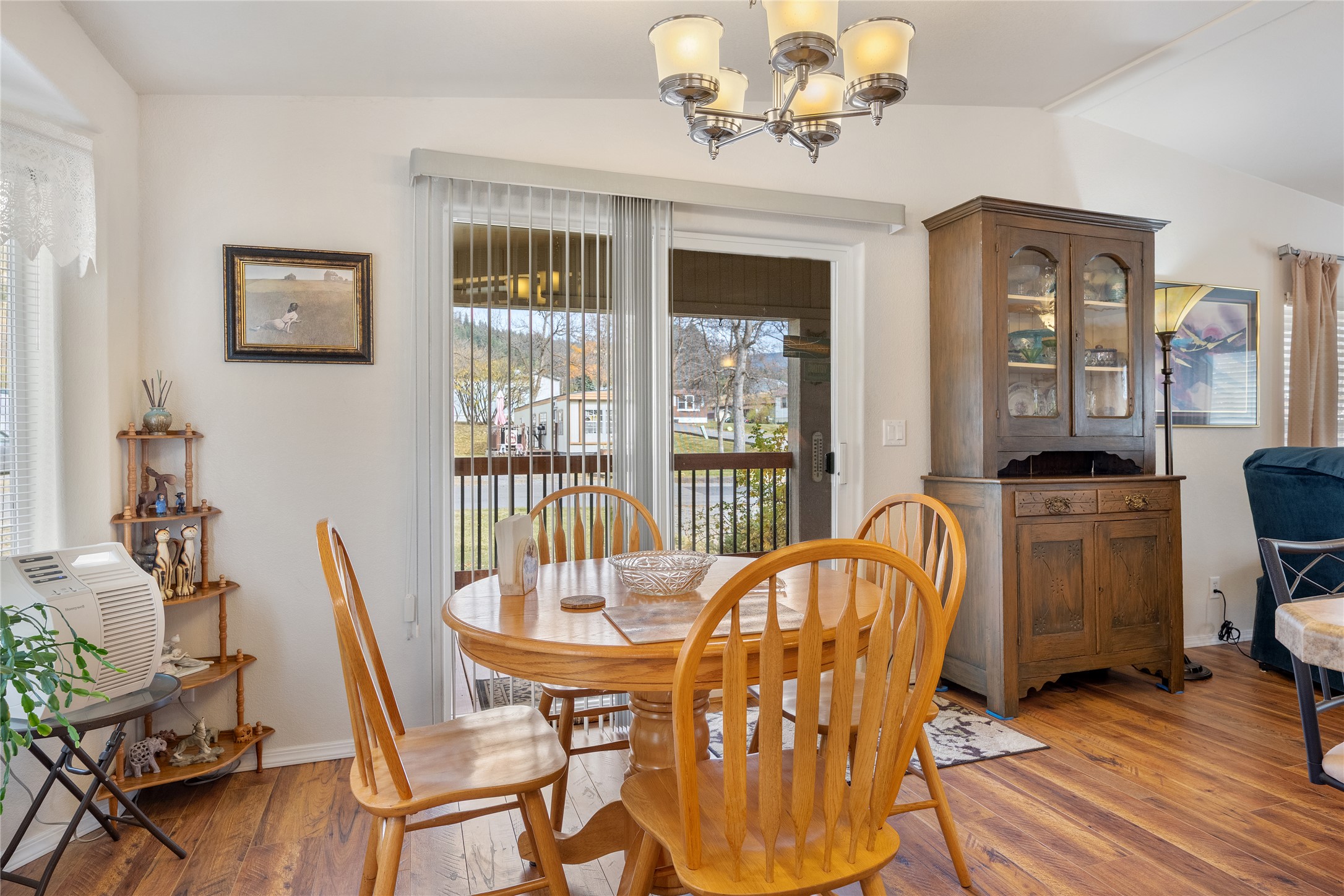601 Toliver Loop Property Photo 35