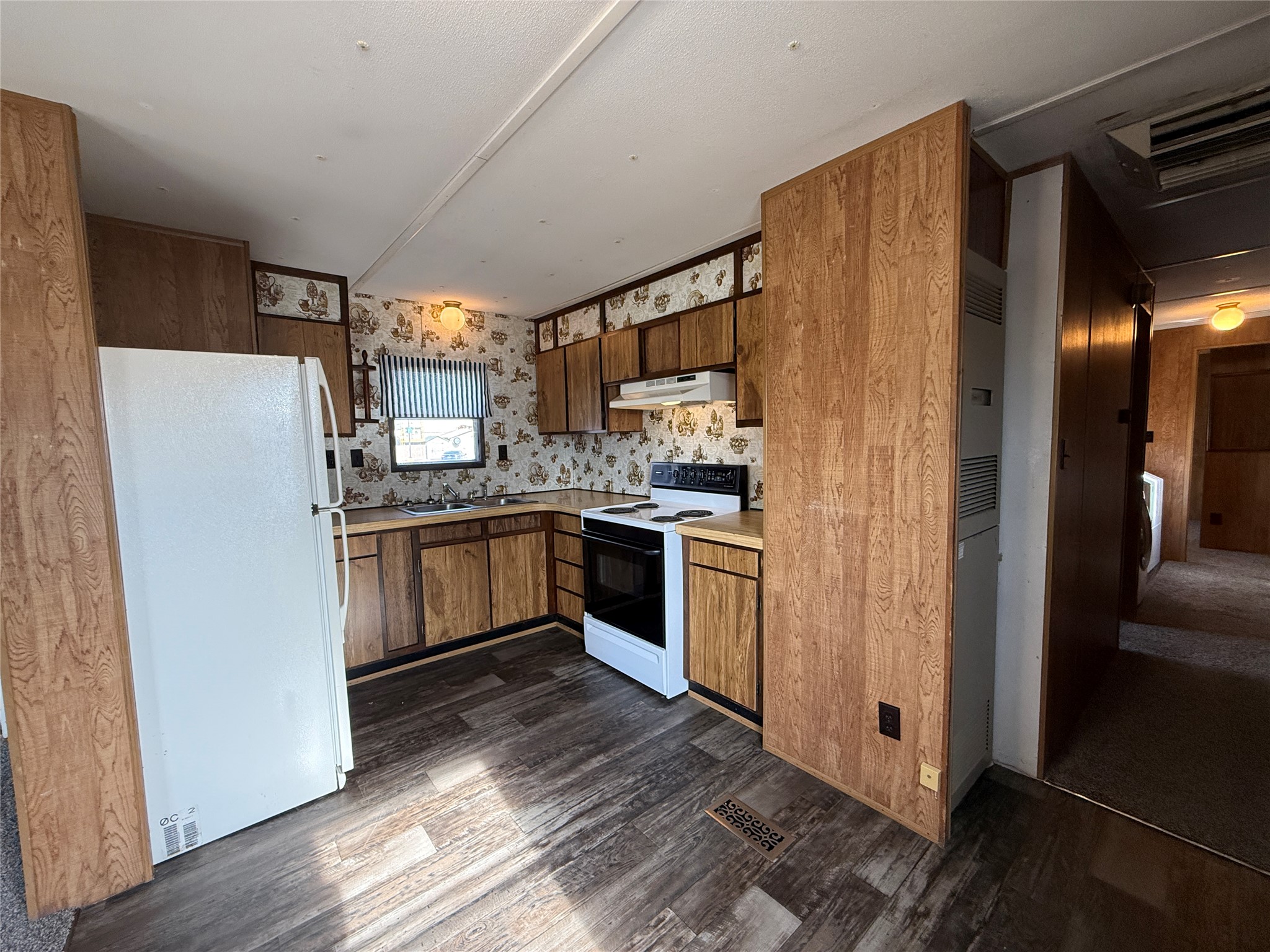 600 Ivy Street 6 Property Photo 8