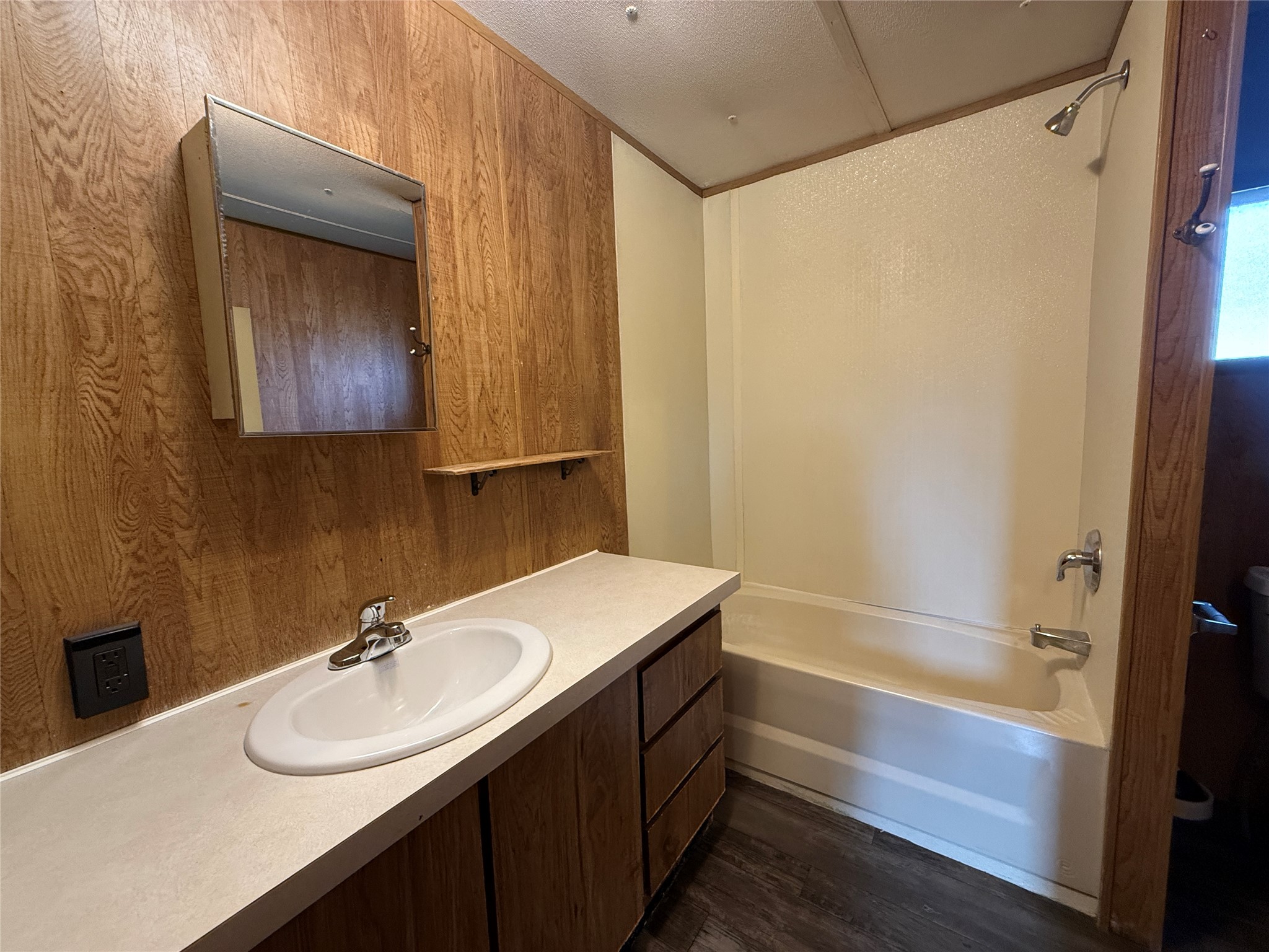 600 Ivy Street 6 Property Photo 15