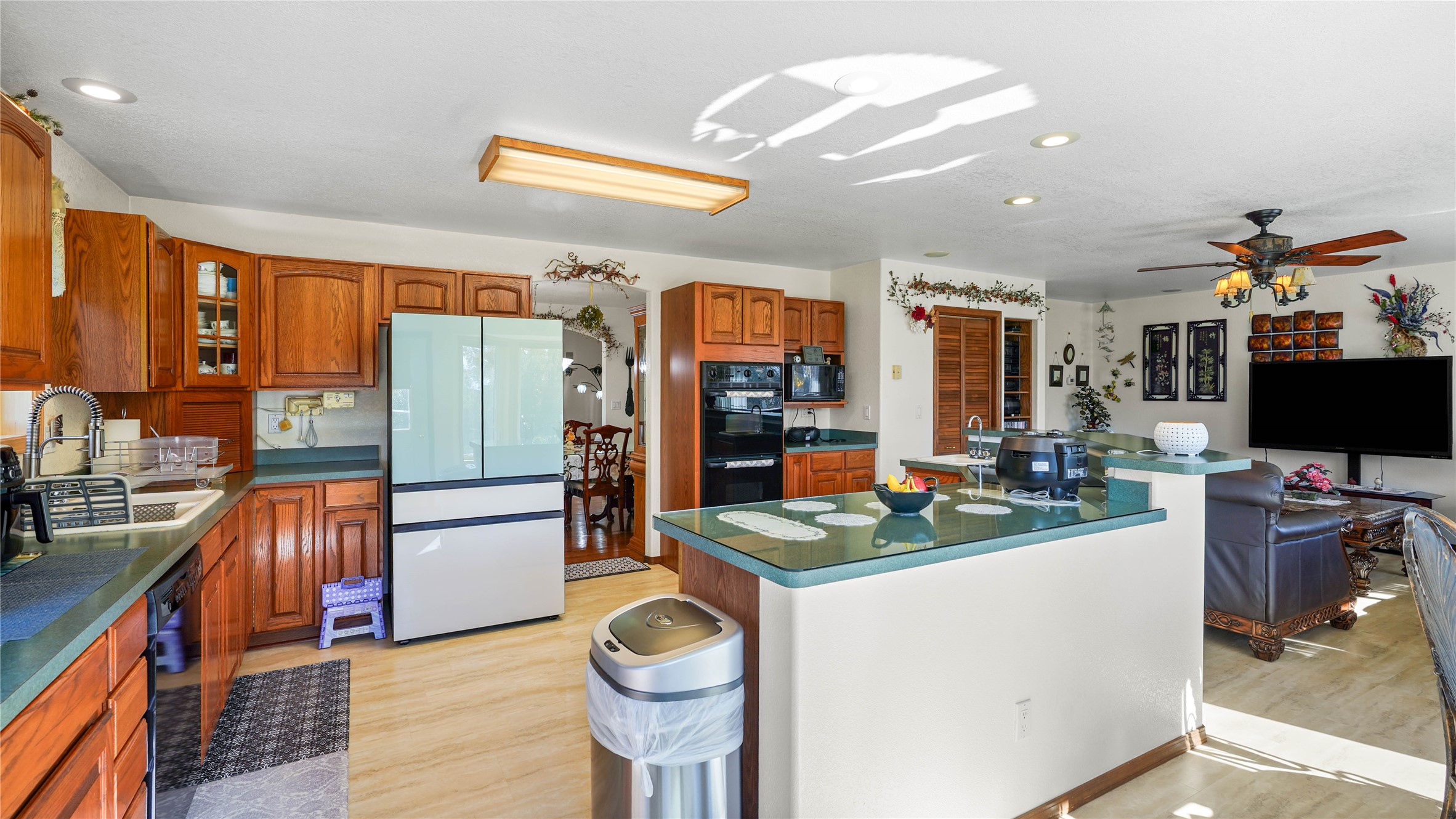 1239 Ranchview Road Property Photo 11