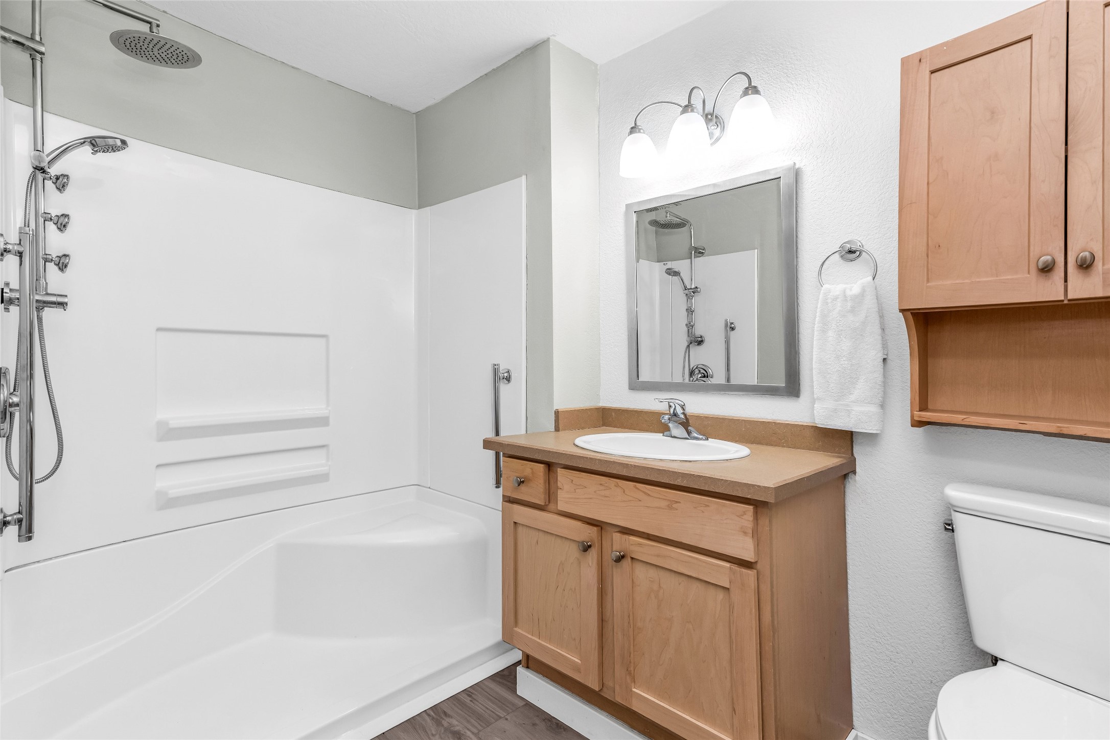 2101 Dearborn Avenue 12 Property Photo 10