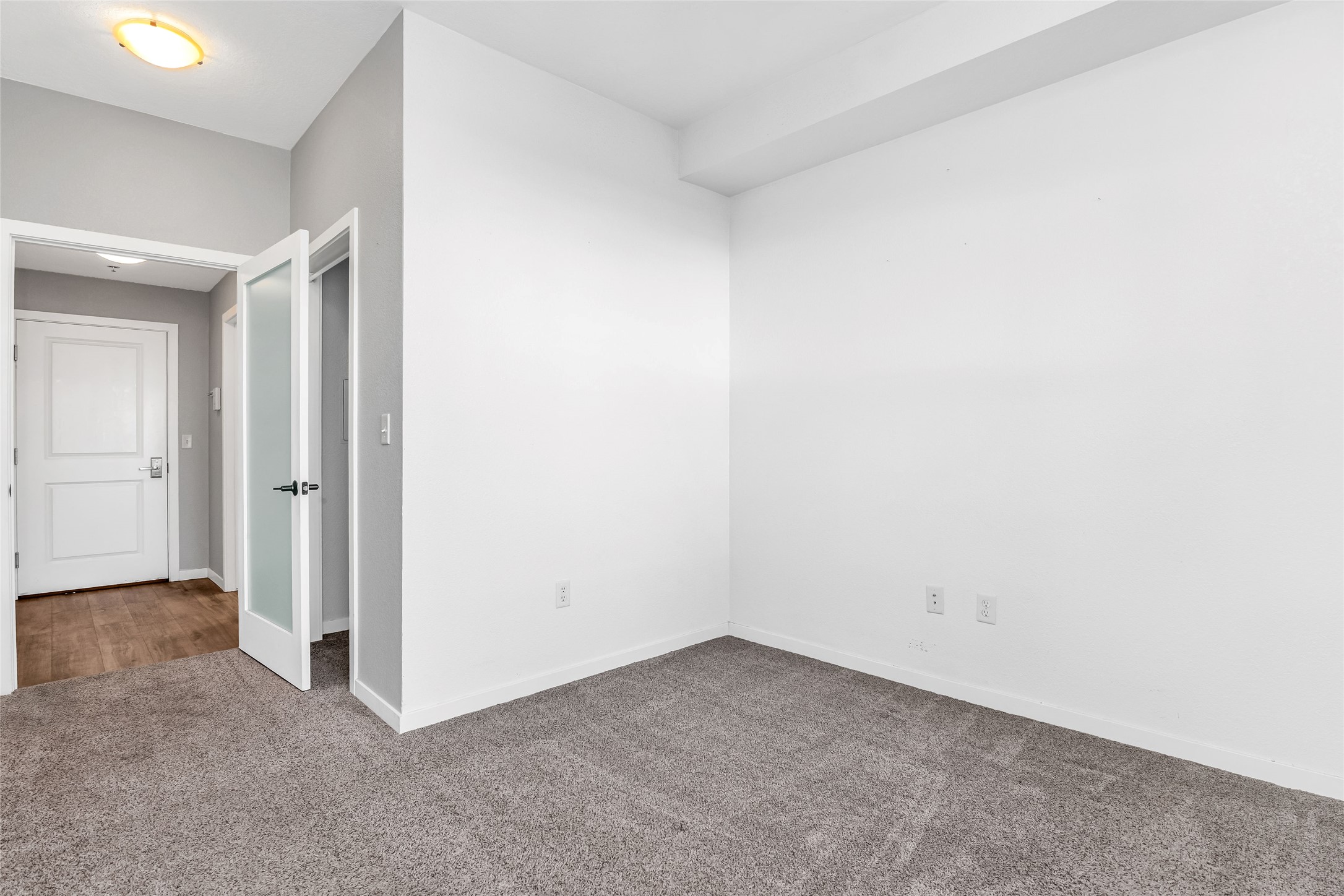 2101 Dearborn Avenue 12 Property Photo 11