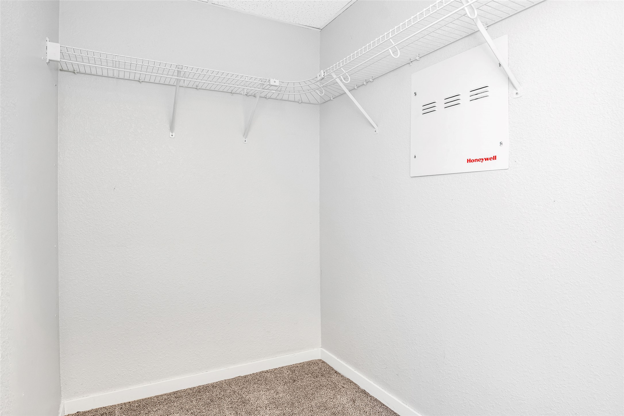 2101 Dearborn Avenue 12 Property Photo 12
