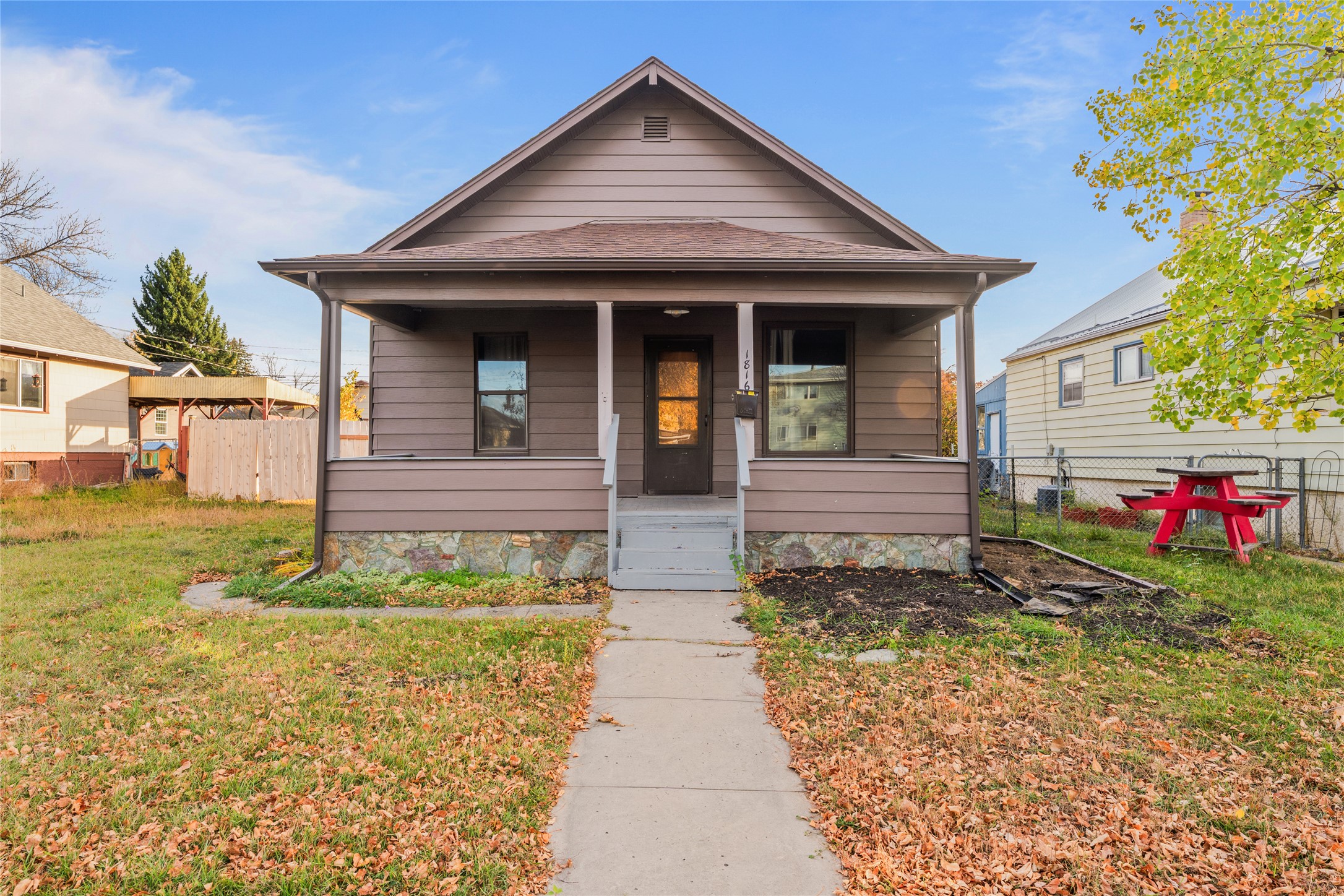 1816 8th Avenue N Property Photo 1