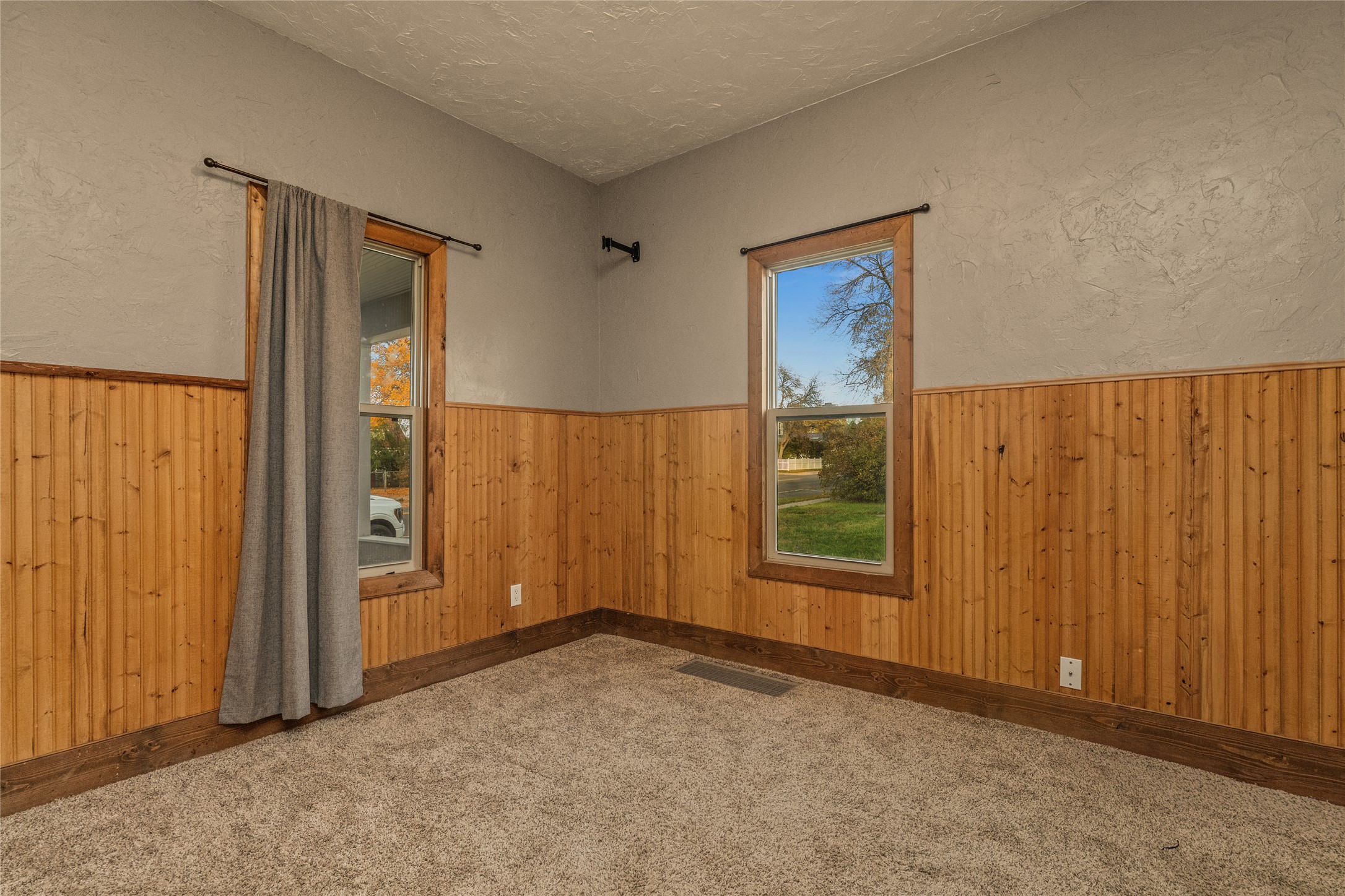 1816 8th Avenue N Property Photo 11