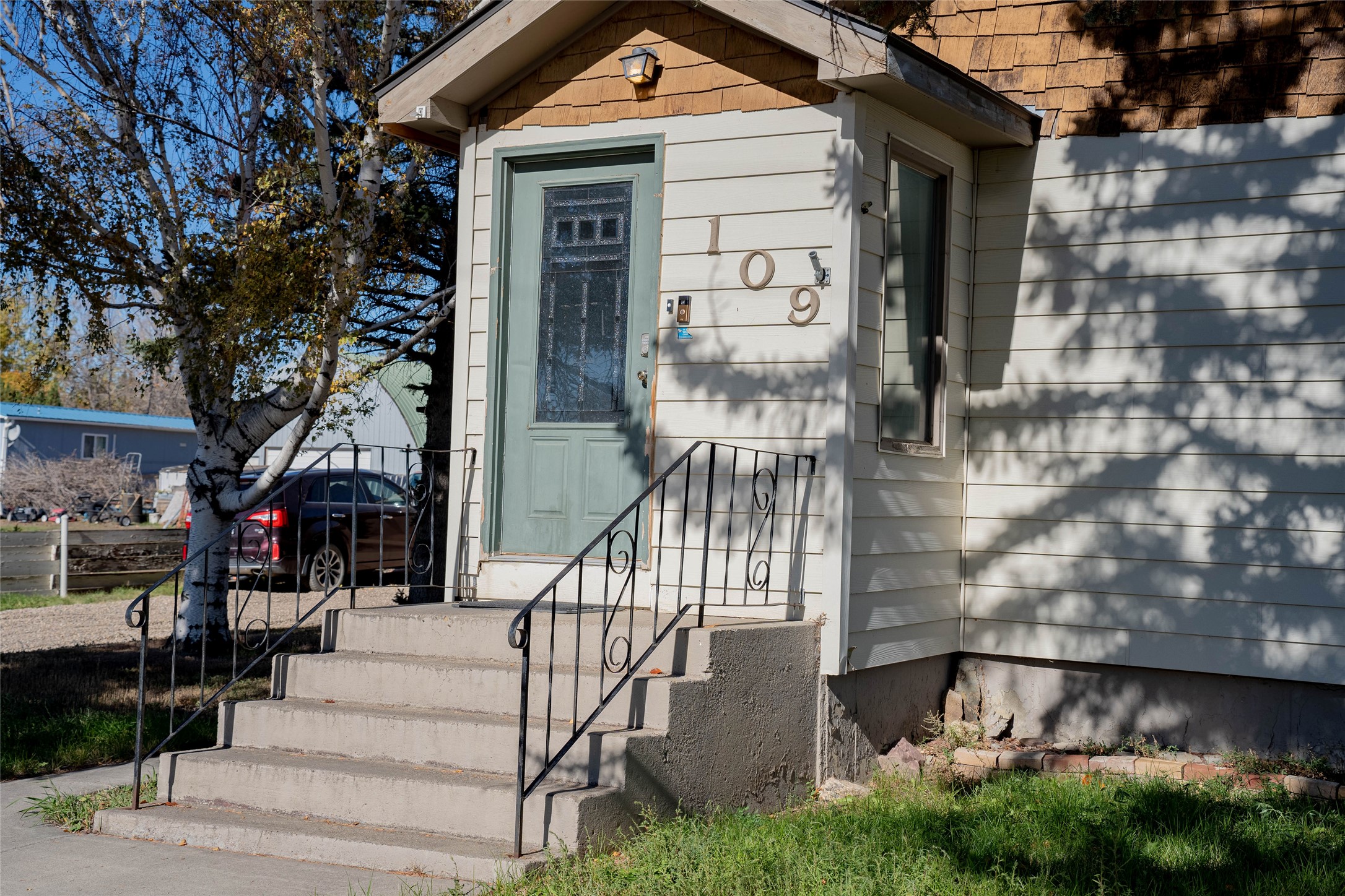 109 Sheridan Street Property Photo 3